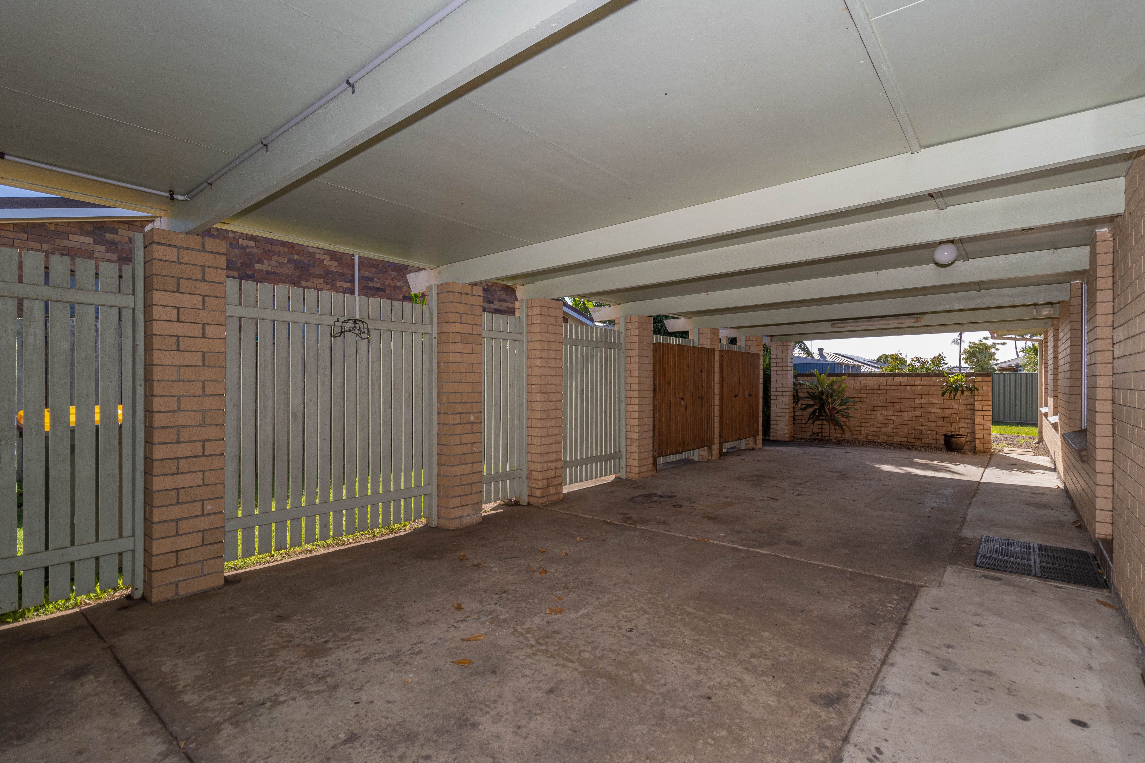 19 Galatea Street, Point Vernon, QLD 4655