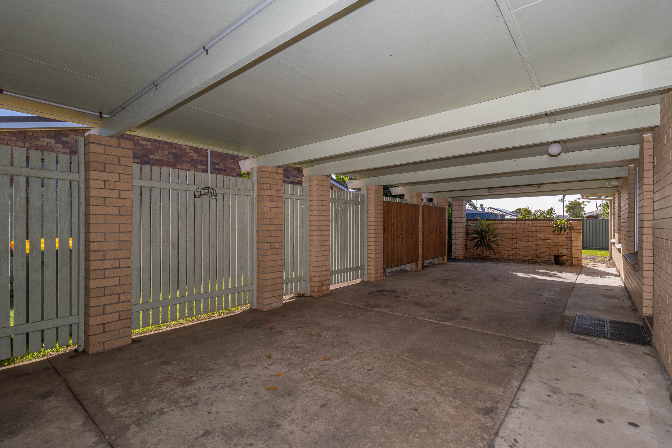 19 Galatea Street, Point Vernon, QLD 4655