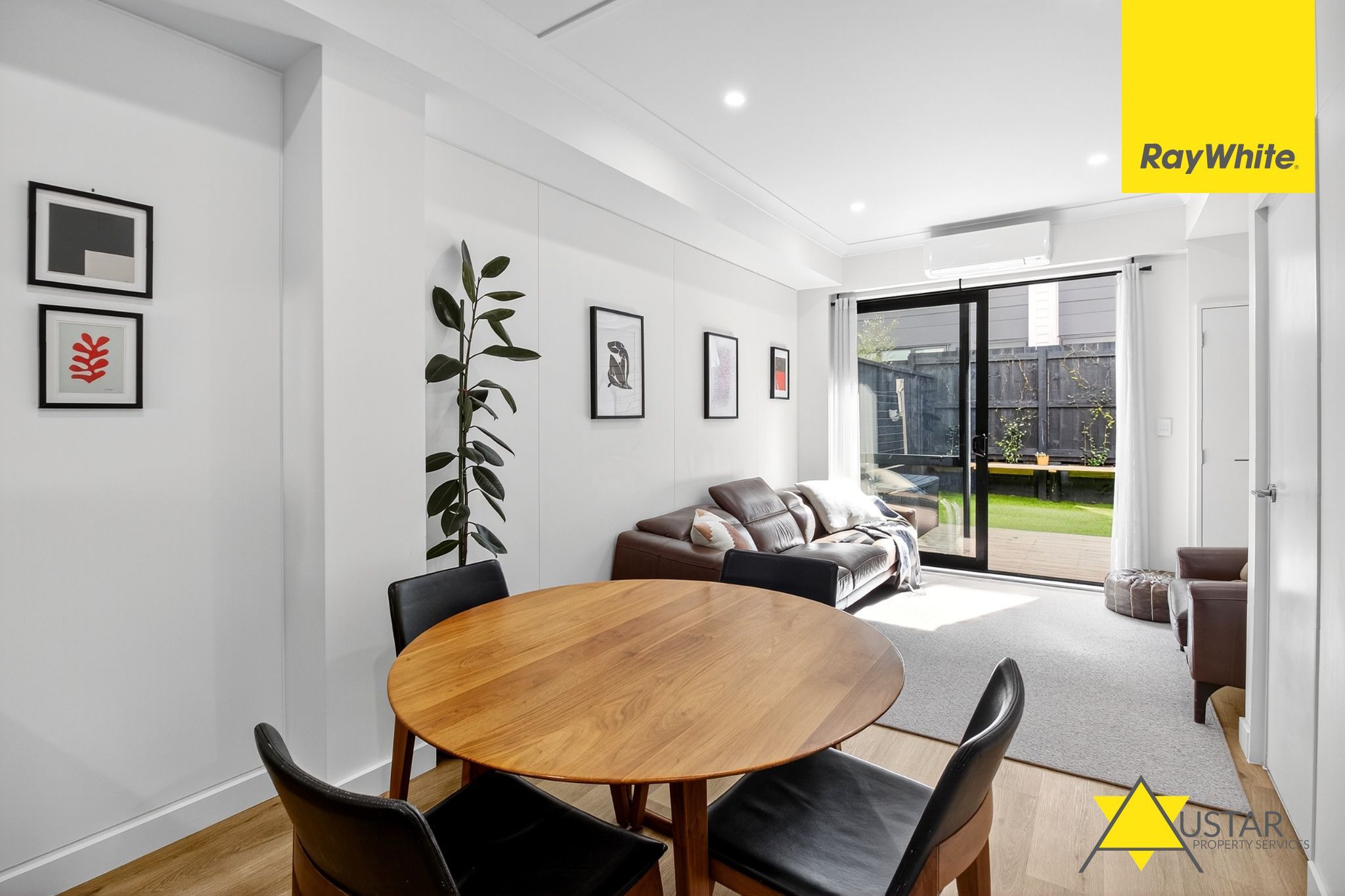 13 Parkwood Avenue, Westgate, Waitakere City