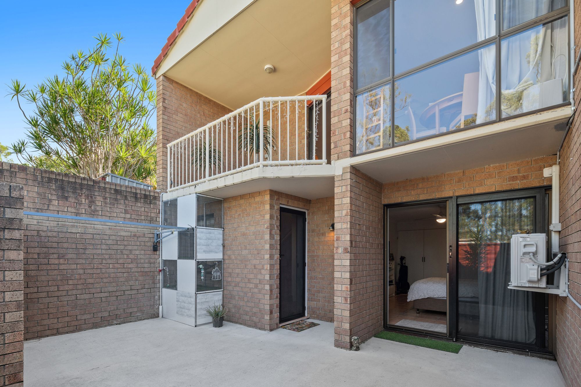4/1A Mcleod Street, Highland Park, QLD 4211