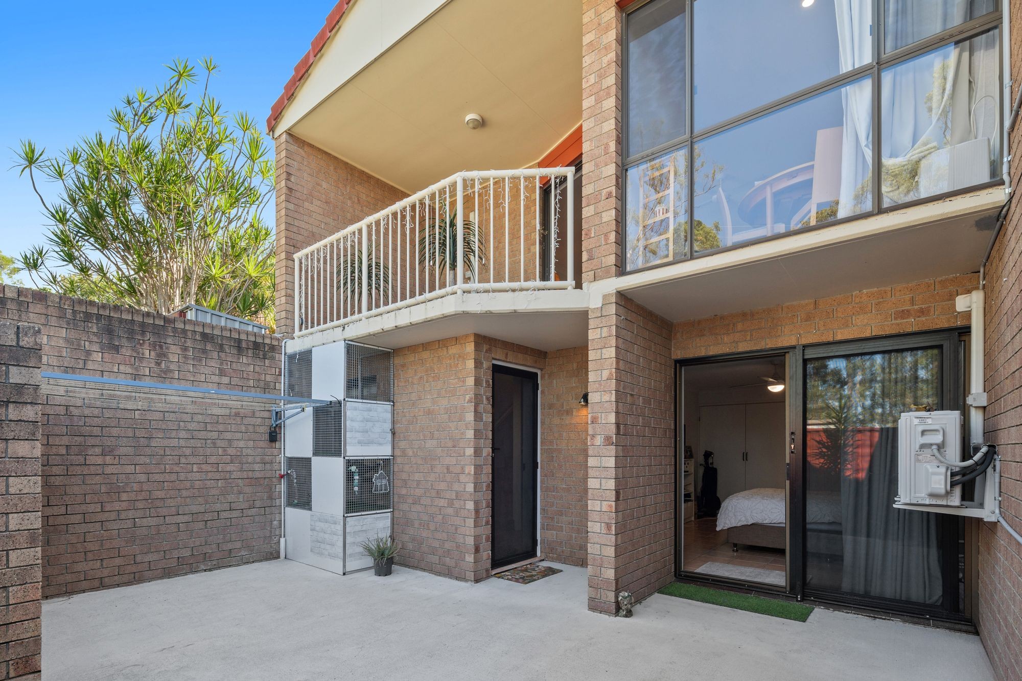 4/1A Mcleod Street, Highland Park, QLD 4211