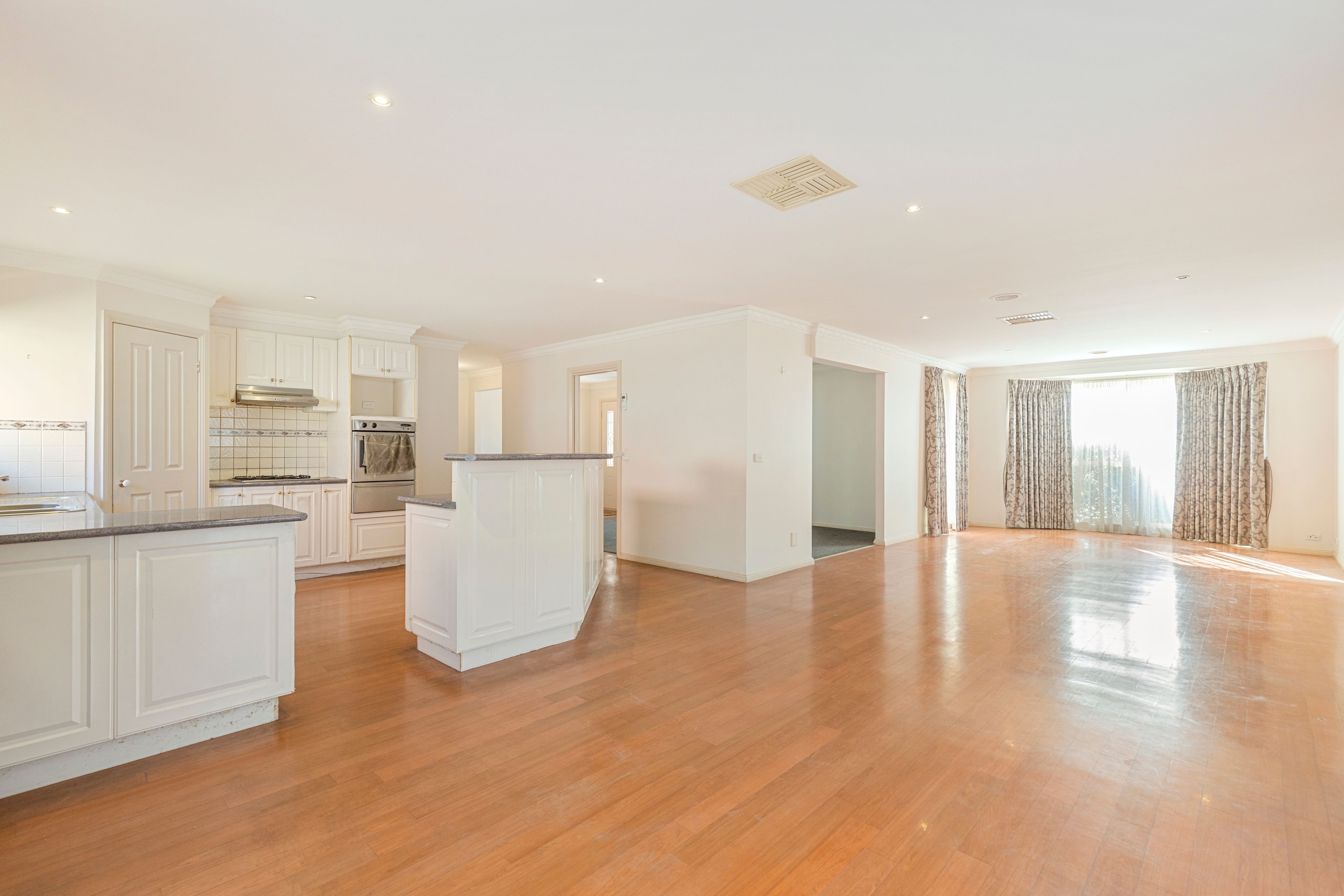 9 Canterbury Close, Rowville, VIC 3178