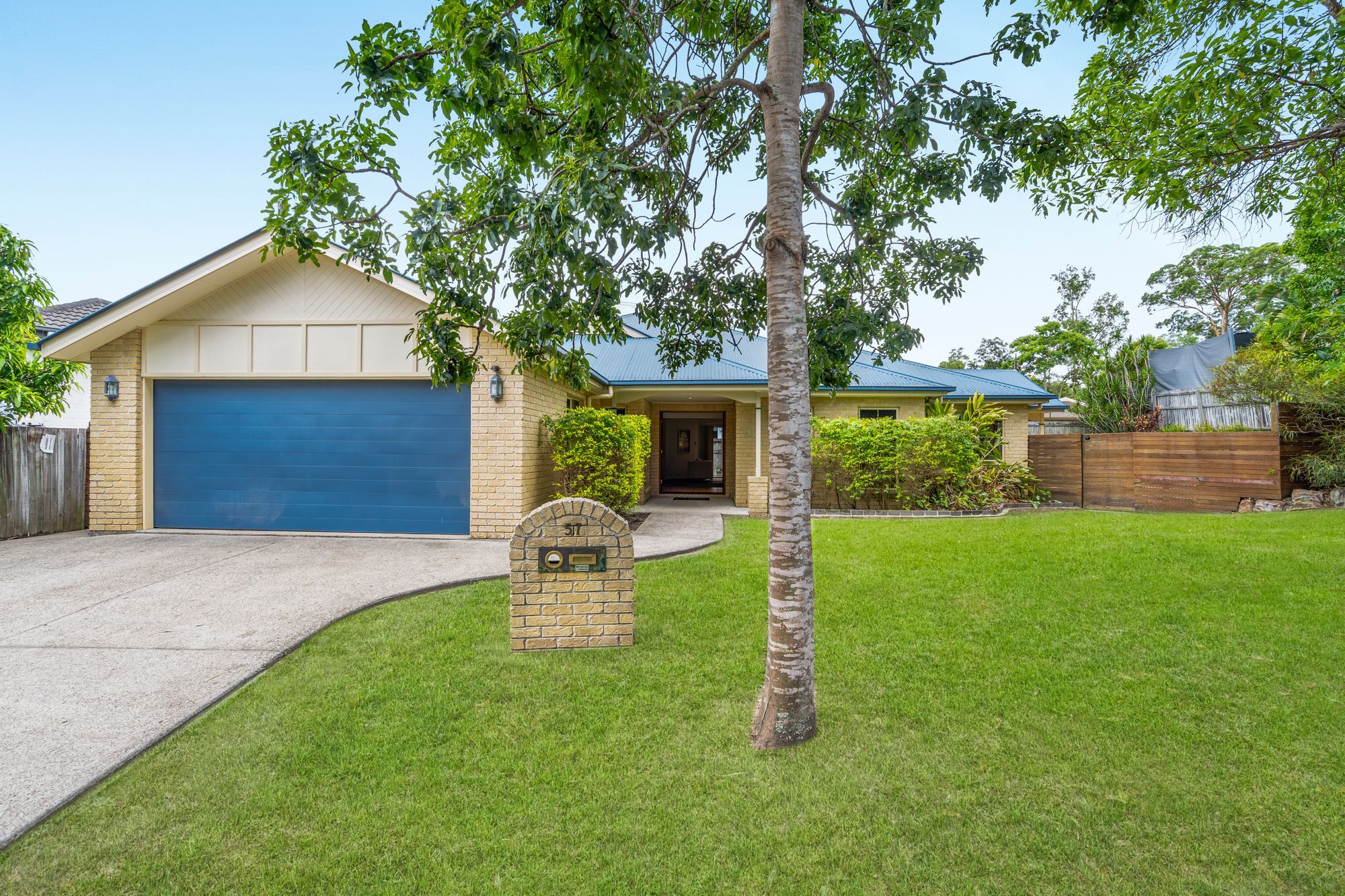 57 Brookeside Crescent, Seventeen Mile Rocks, QLD 4073