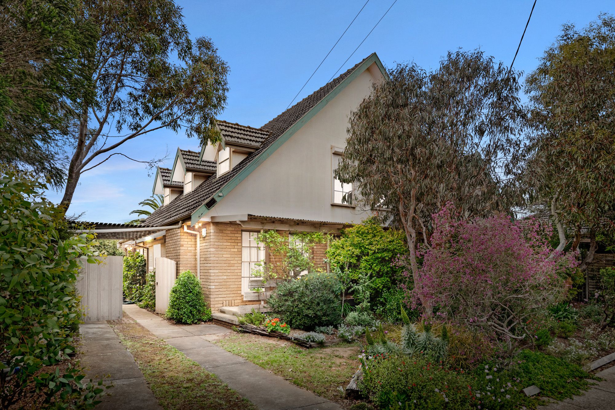 17-19 Cambridge Crescent, Werribee, VIC 3030