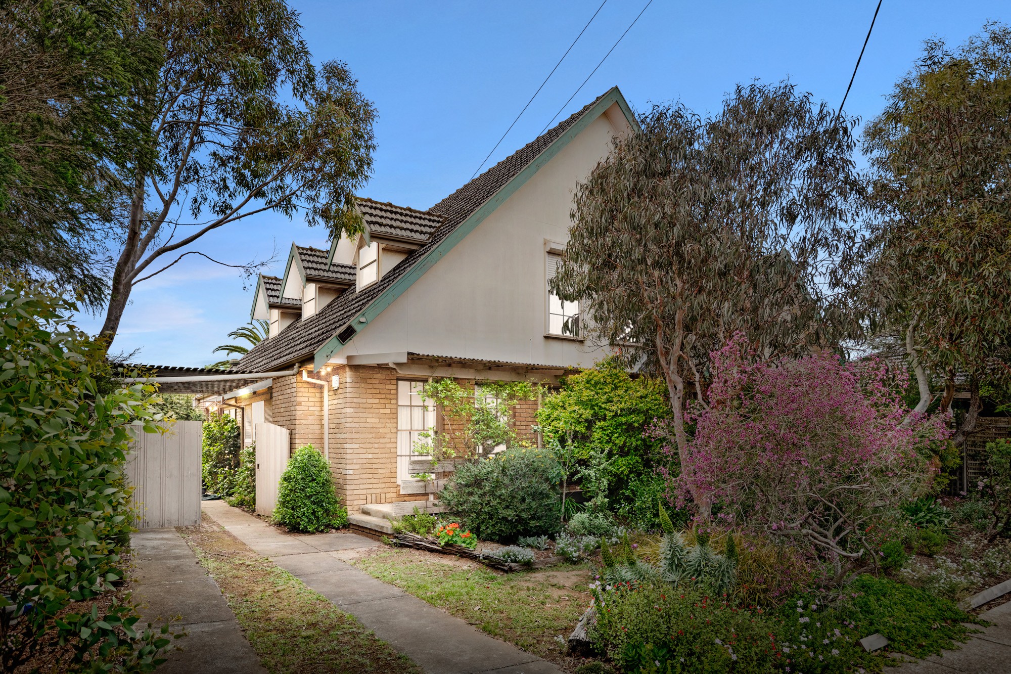 17-19 Cambridge Crescent, Werribee, VIC 3030
