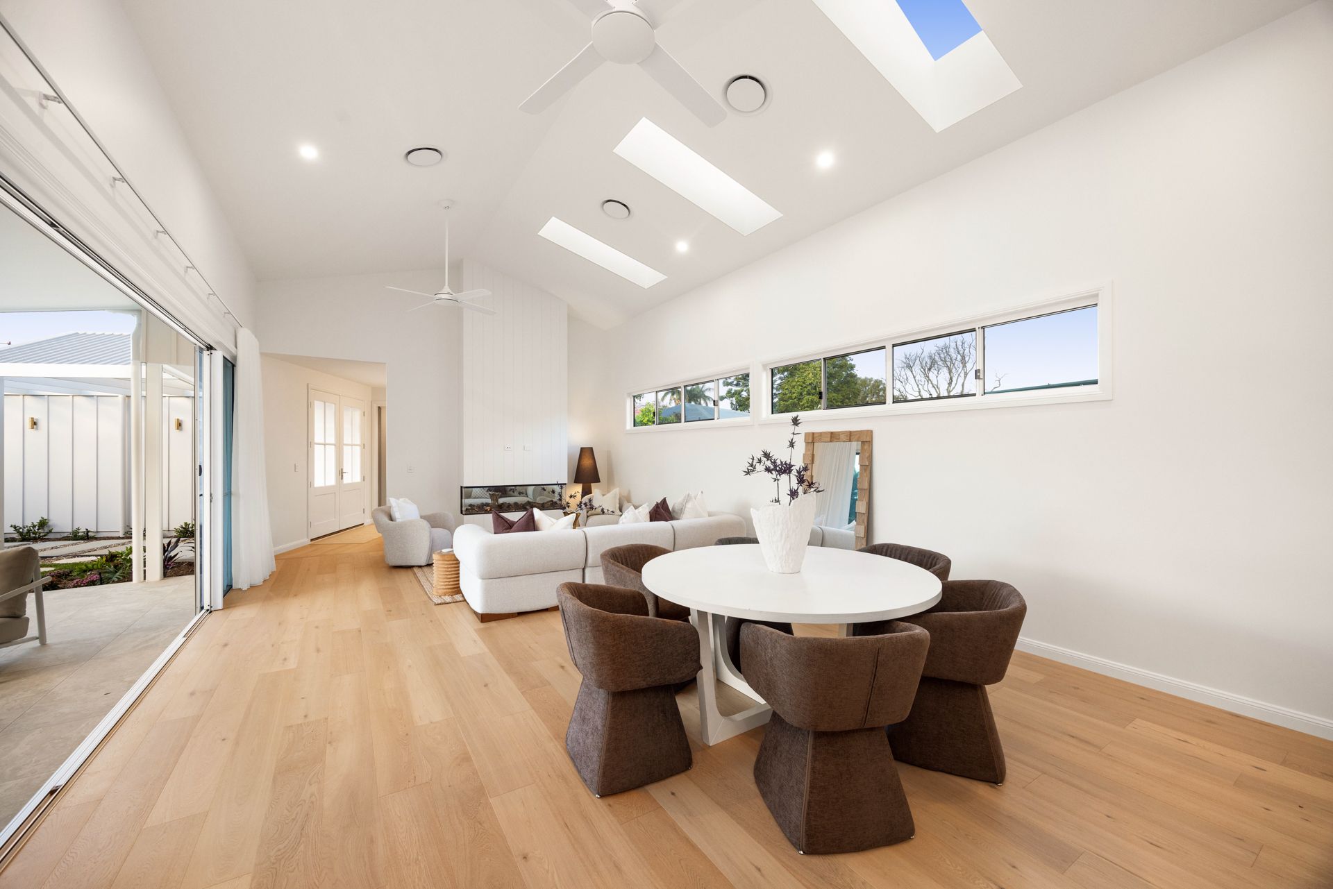 60 Eckersley Avenue — photo 10 of 22