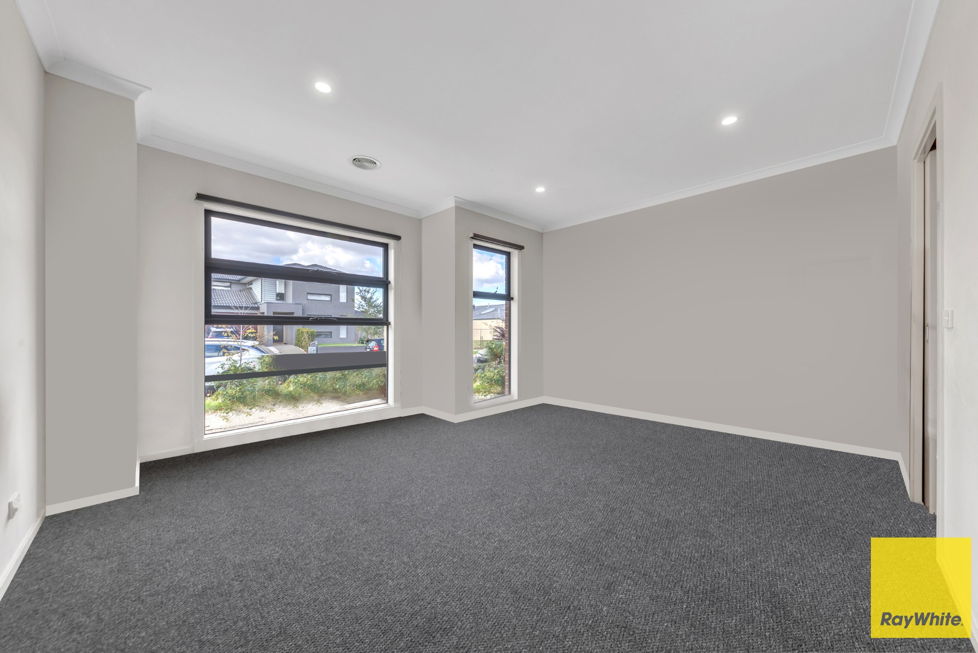 33 Playfield Drive, Truganina, VIC 3029