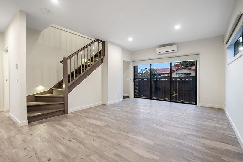 2/8 Decathlon Street, Bundoora, VIC 3083