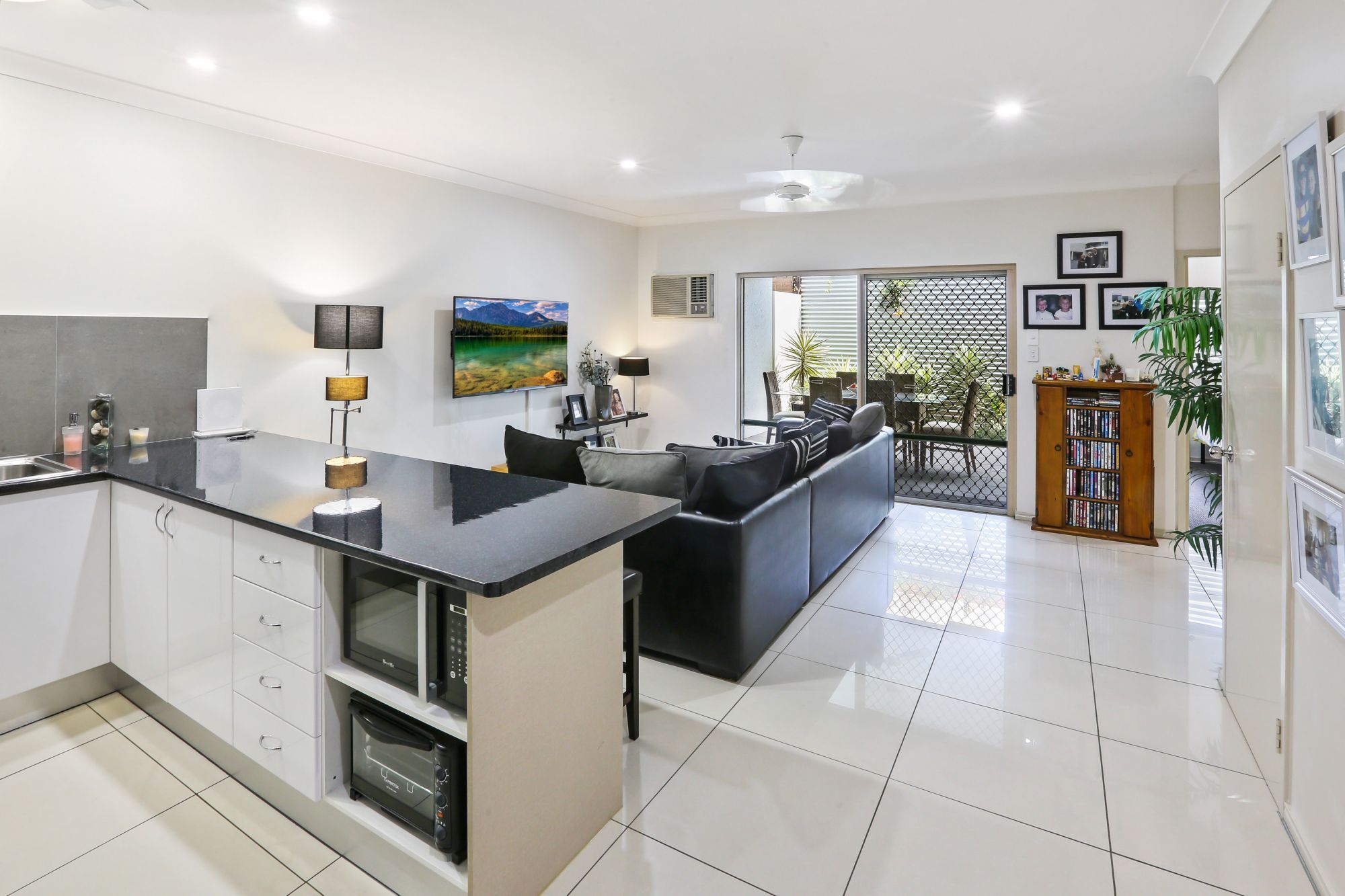 9/5-7 Oyster Court, Trinity Beach, QLD 4879