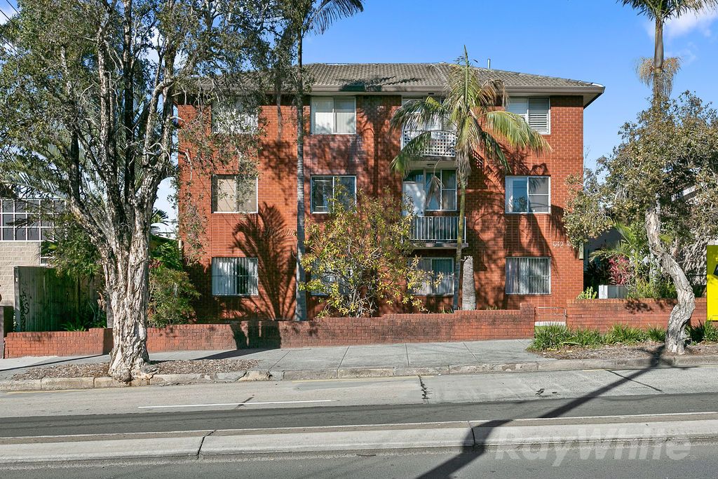 8/542 New Canterbury Road — photo 6 of 6