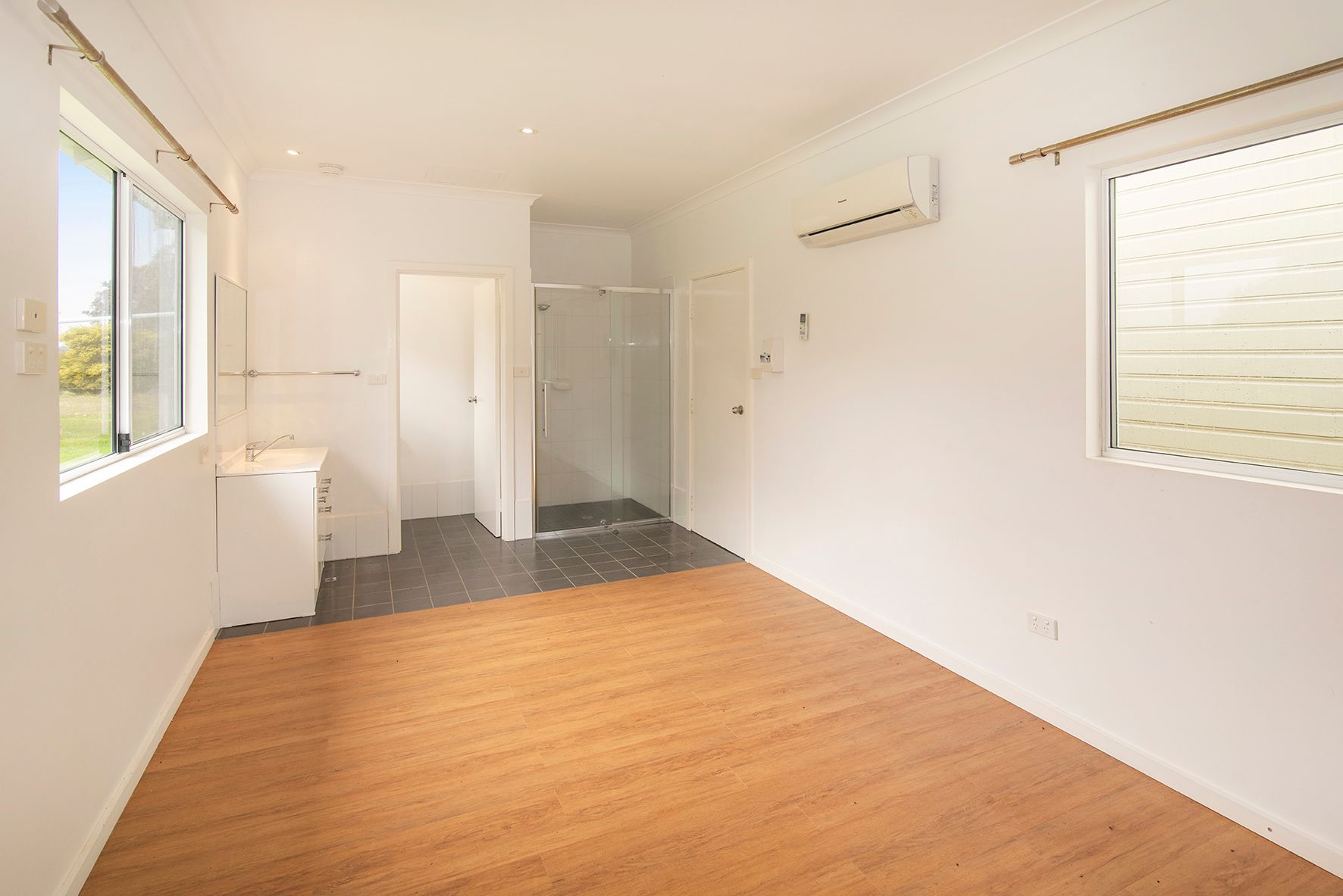 13571 Bussell Highway — photo 13 of 26