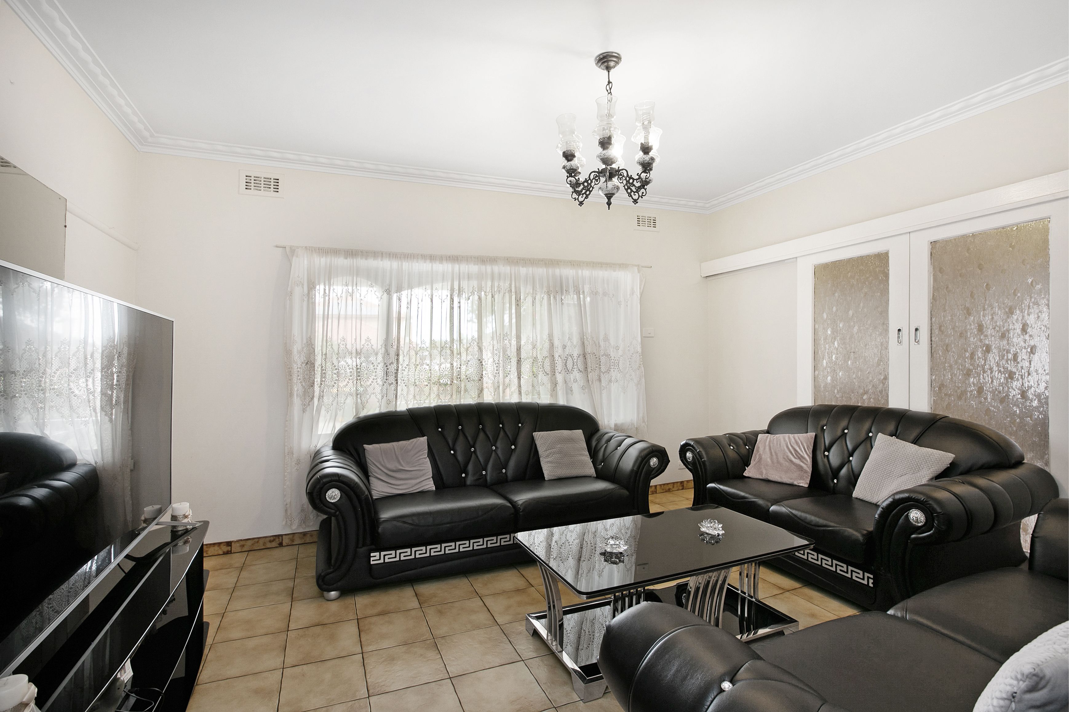 44 Paget Avenue, Glenroy, VIC 3046
