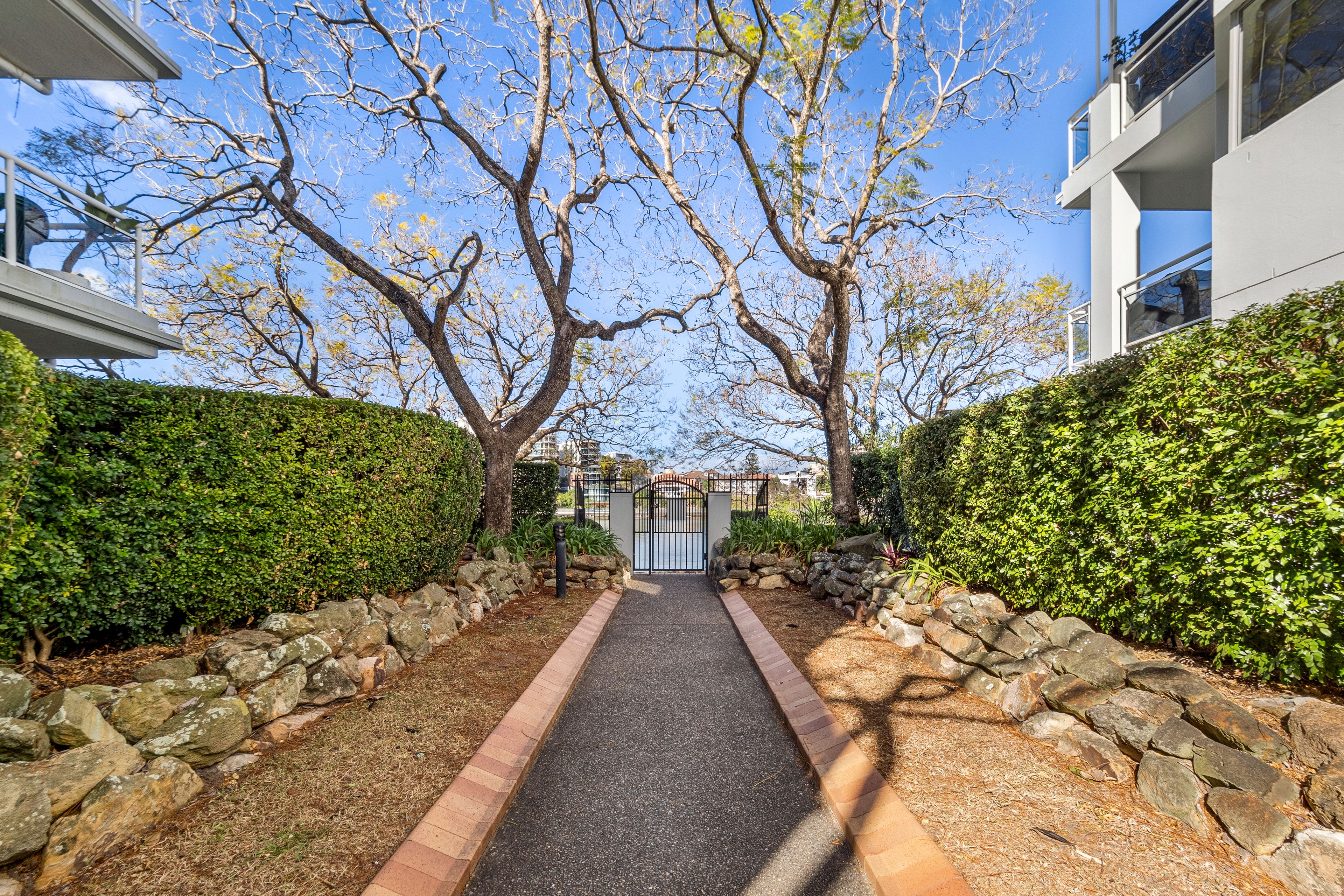 4001/56 Wharf Street — photo 8 of 27