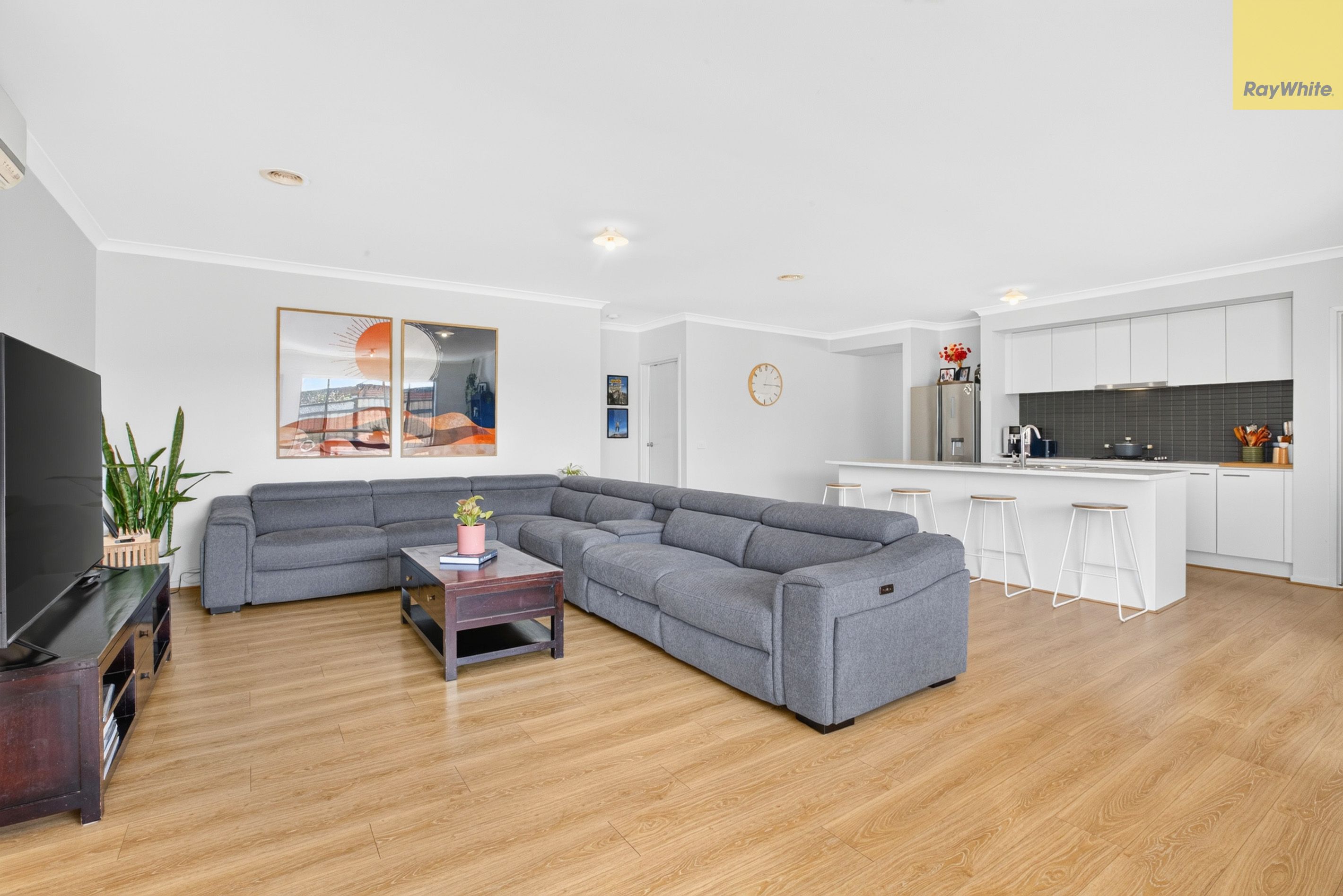 7 Aranar Court — photo 3 of 18