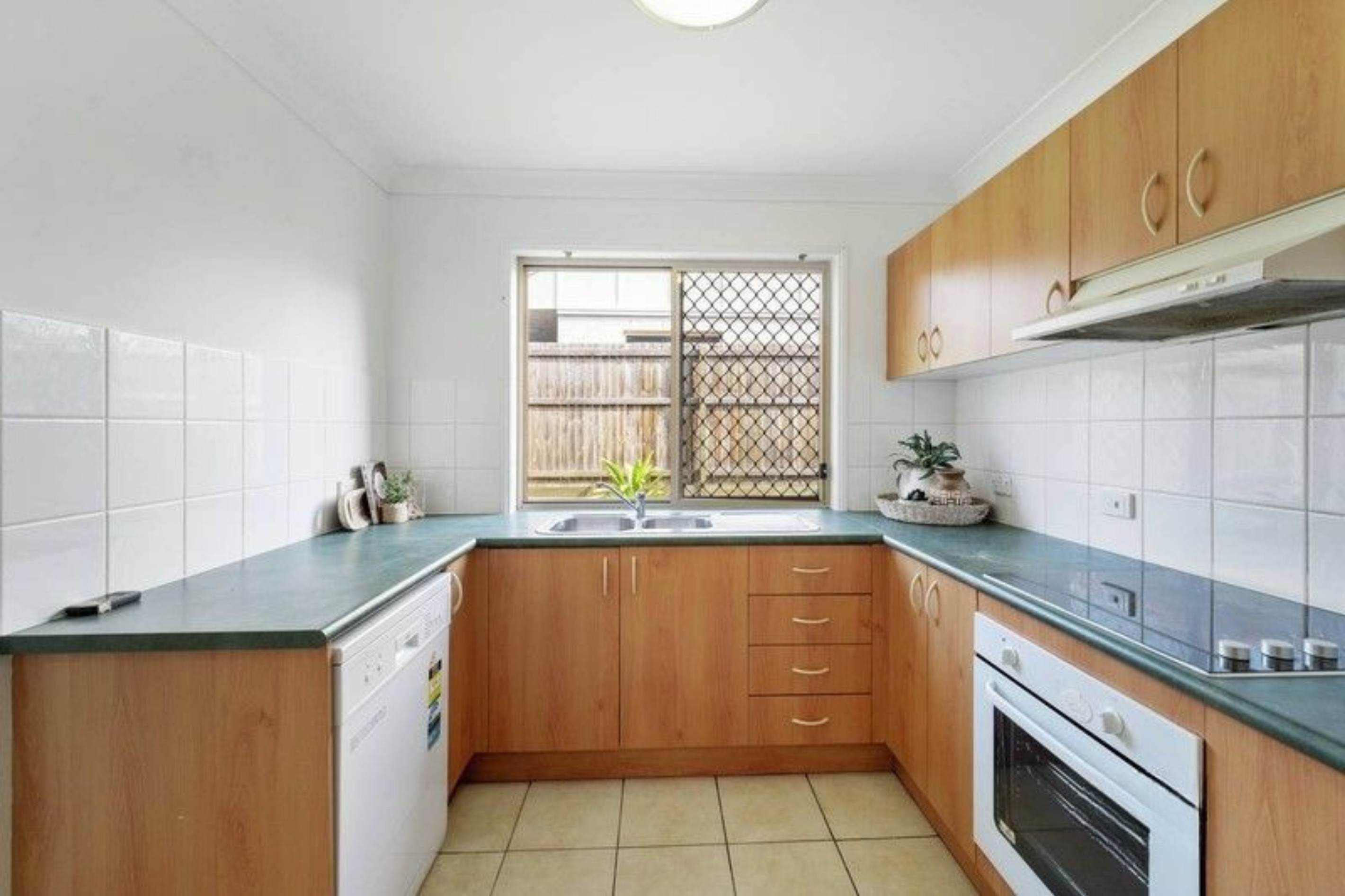 4/11 Oakmont Avenue, Oxley, QLD 4075