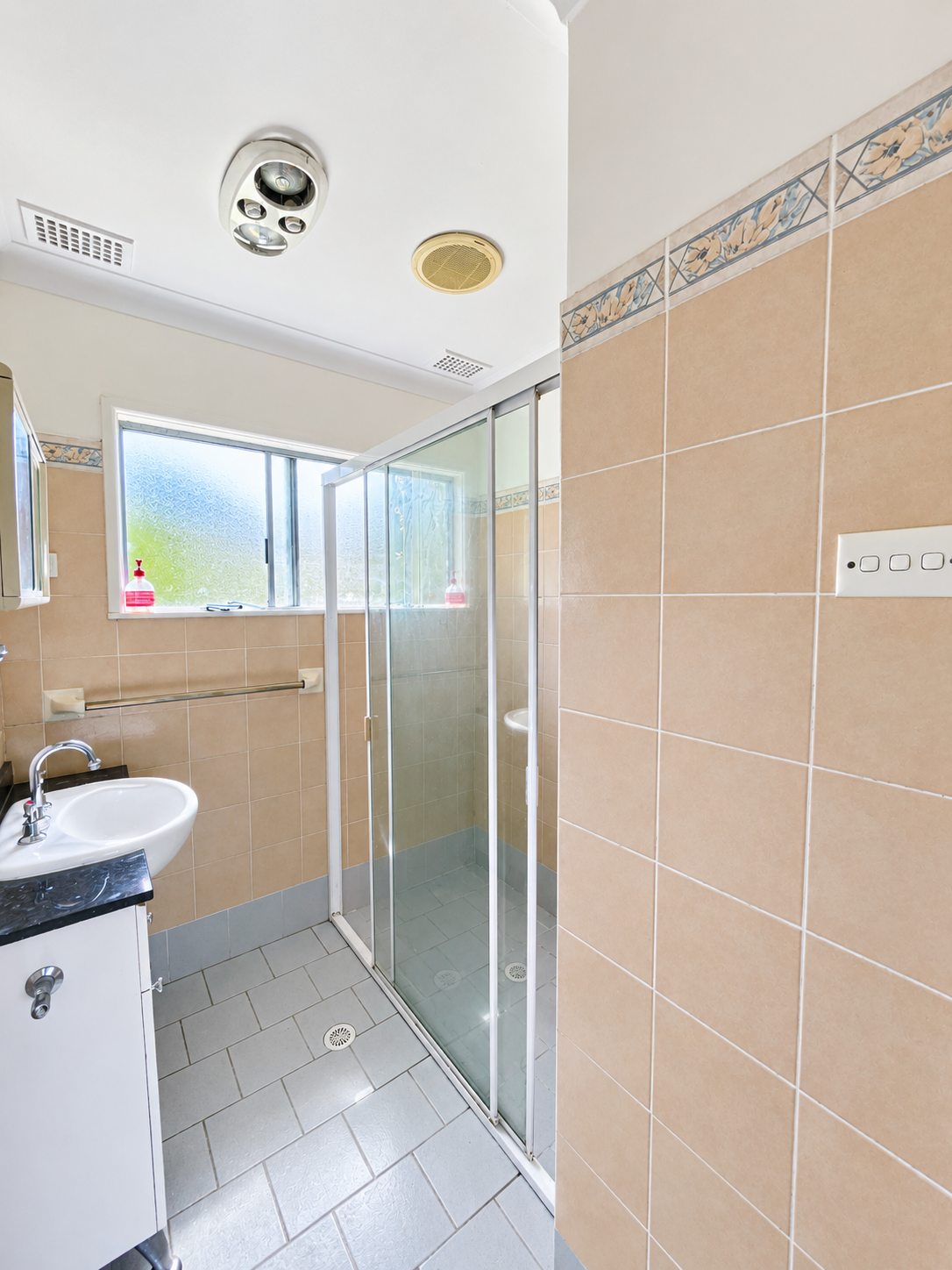 55 Noamunga Crescent — photo 4 of 6
