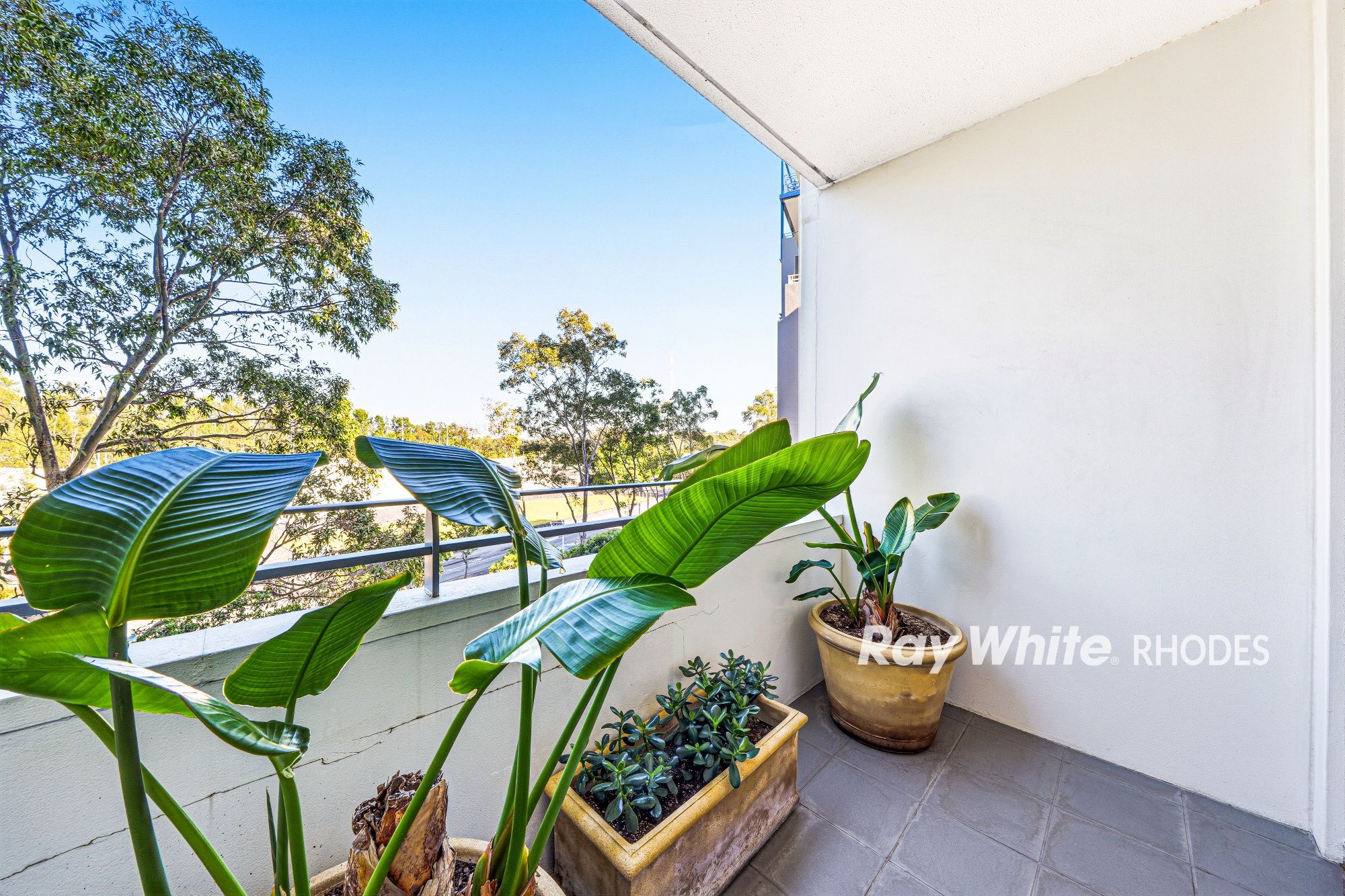 233/25 Bennelong Parkway — photo 13 of 27