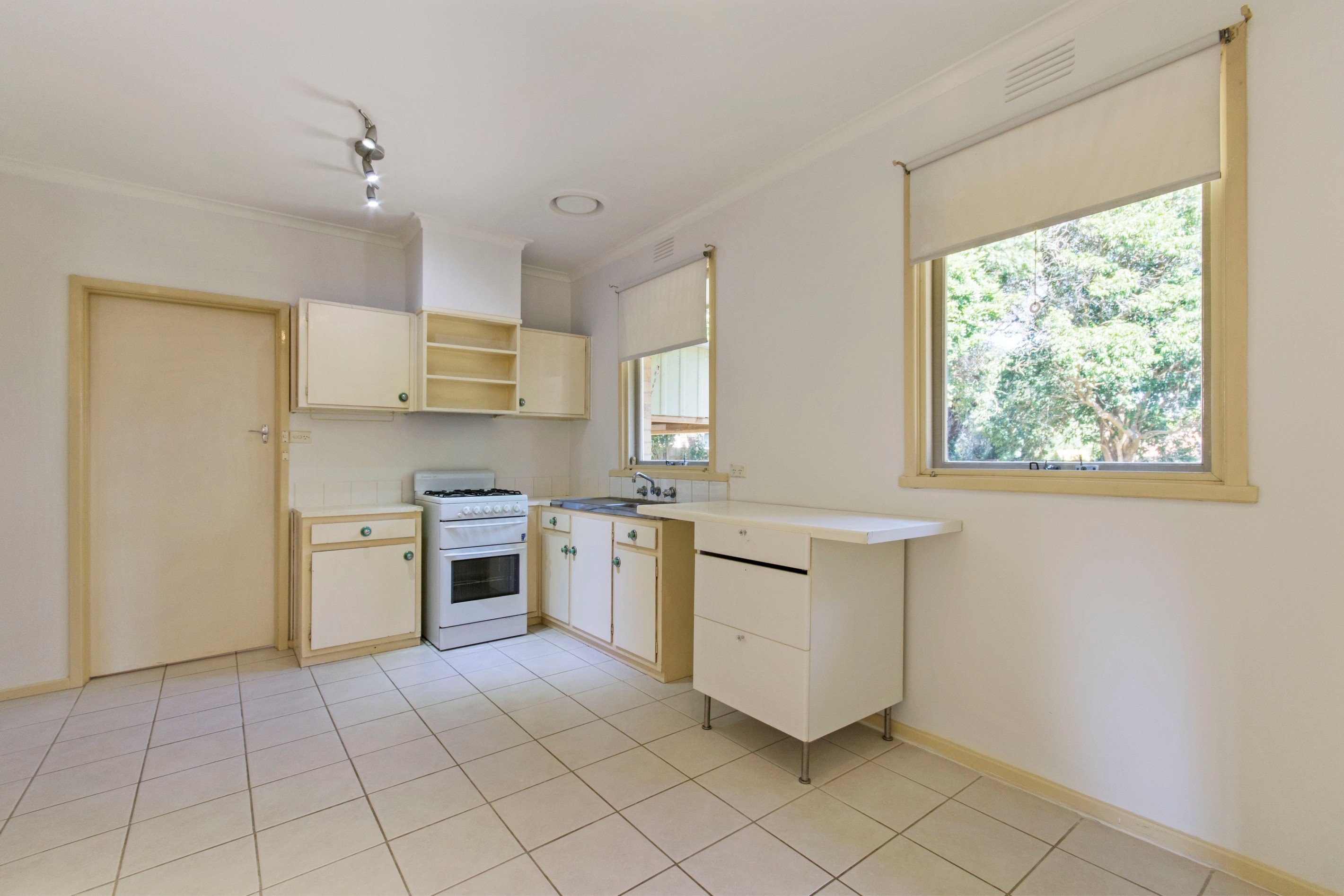 664 Burwood Highway, Ferntree Gully, VIC 3156