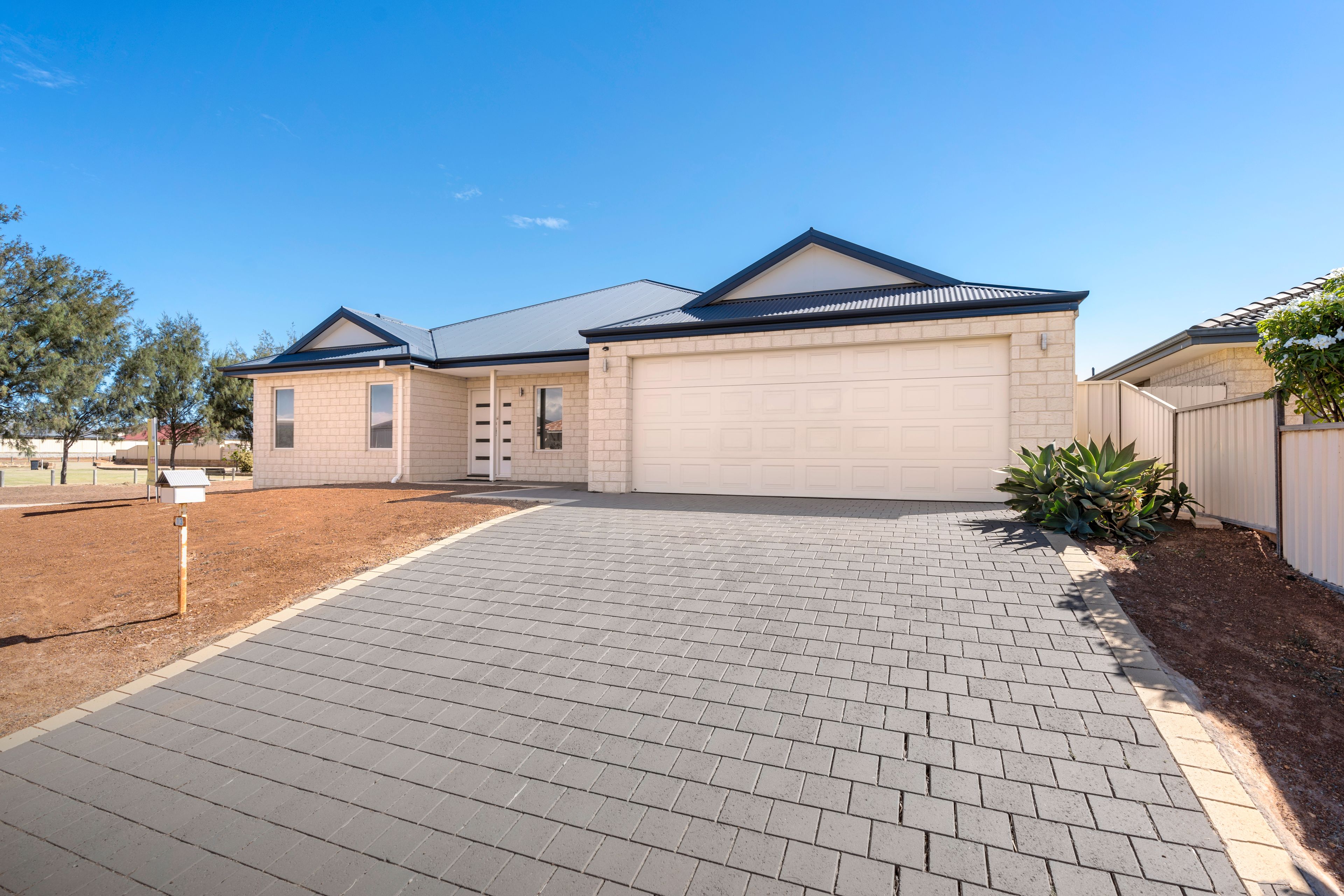 13 Iduna Road, Wandina, WA 6530