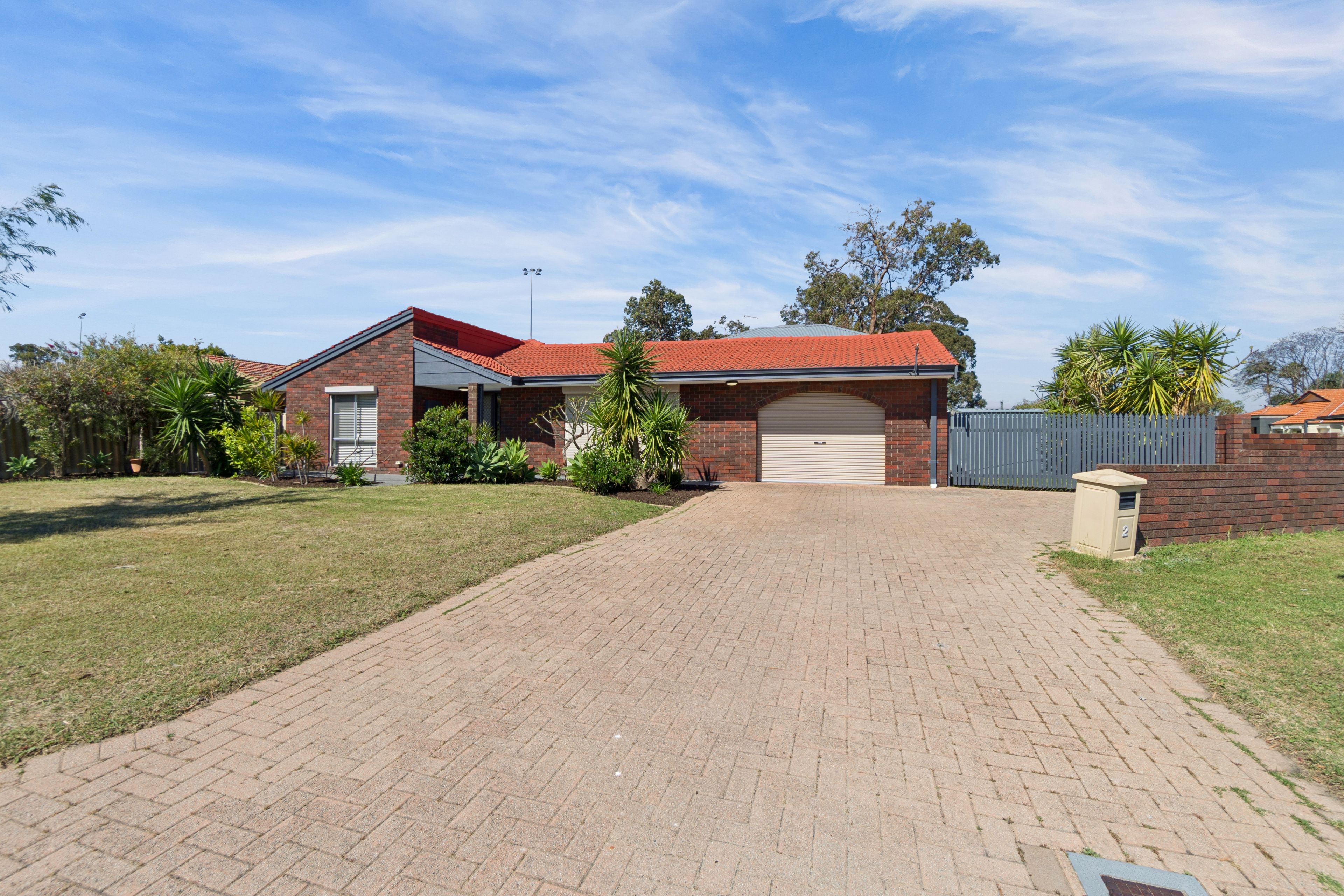 2 Peet Court — photo from Ray White Whiteman & Associates