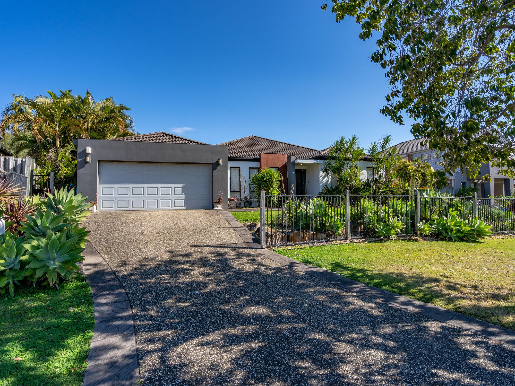 16 Mellum Circuit, Pacific Pines, QLD 4211