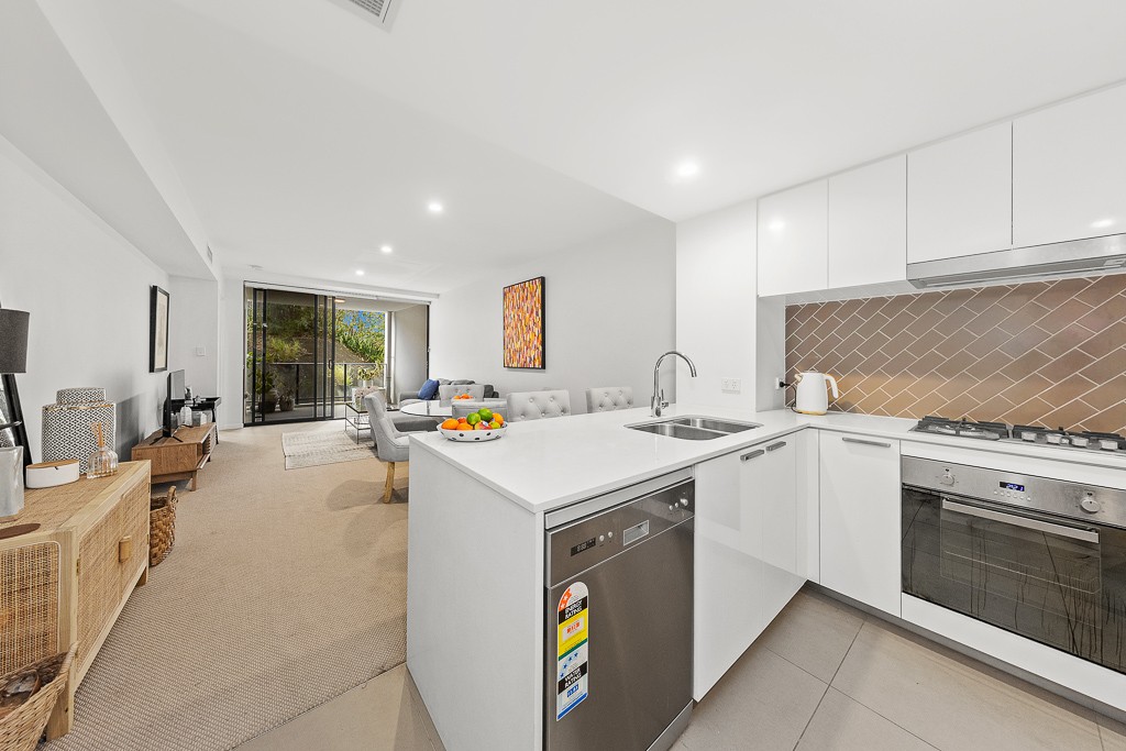 4212/35 Burdett Street, Albion, QLD 4010