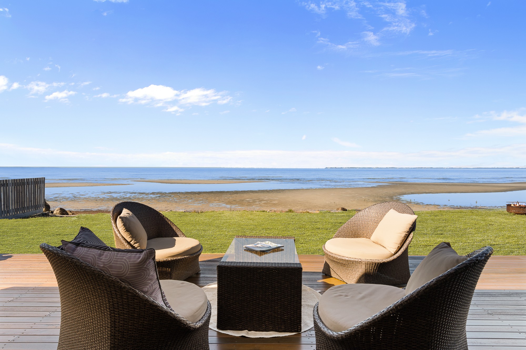 26 BAYSIDE Drive, Beachmere, QLD 4510