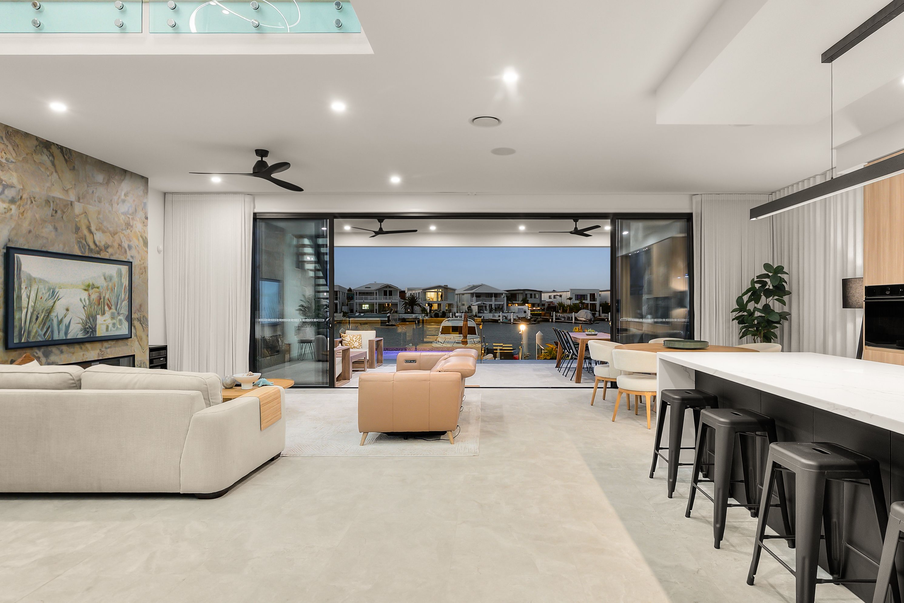 95 Aqua Street, Newport, QLD 4020