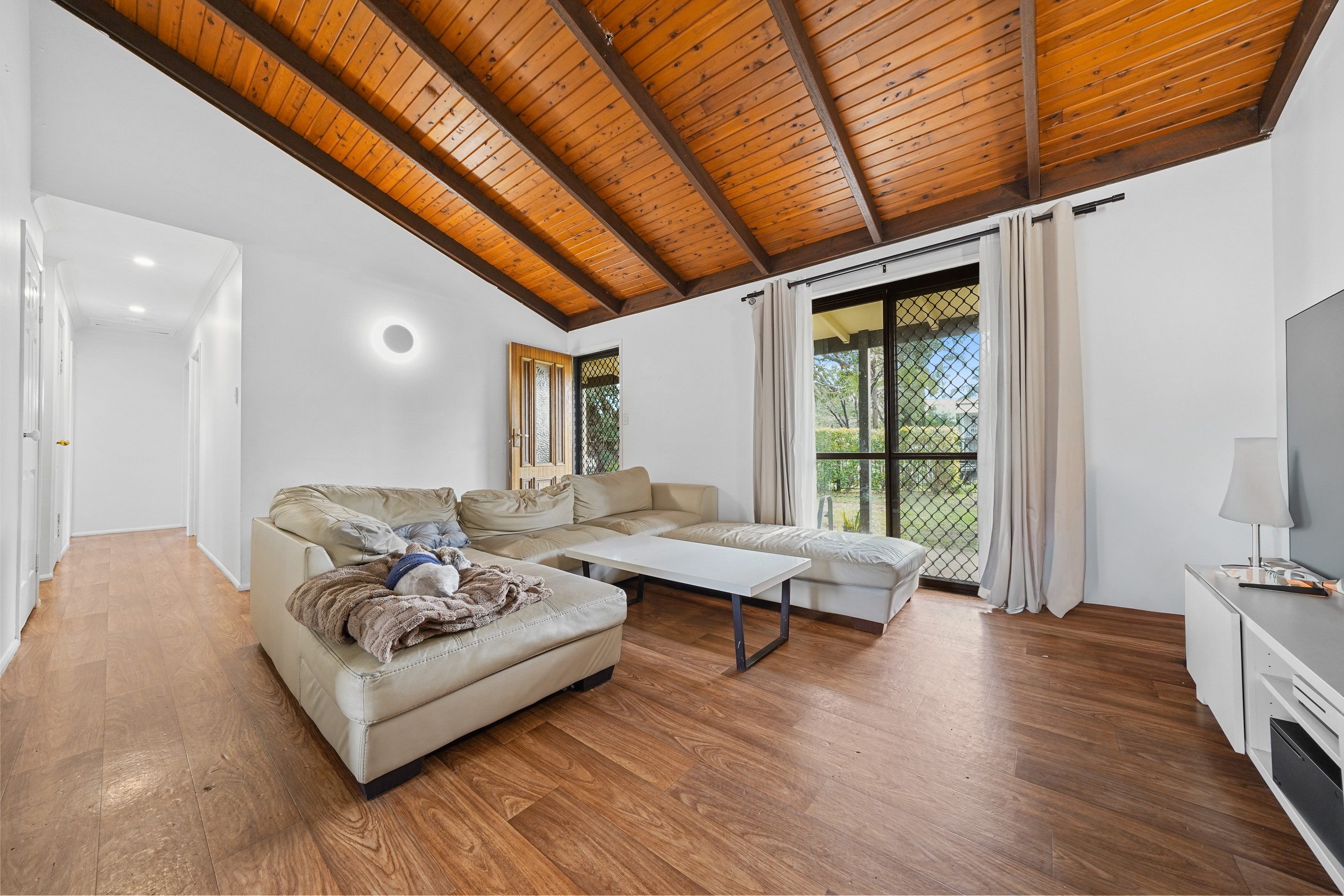 16 Sunrise Street, Beenleigh, QLD 4207