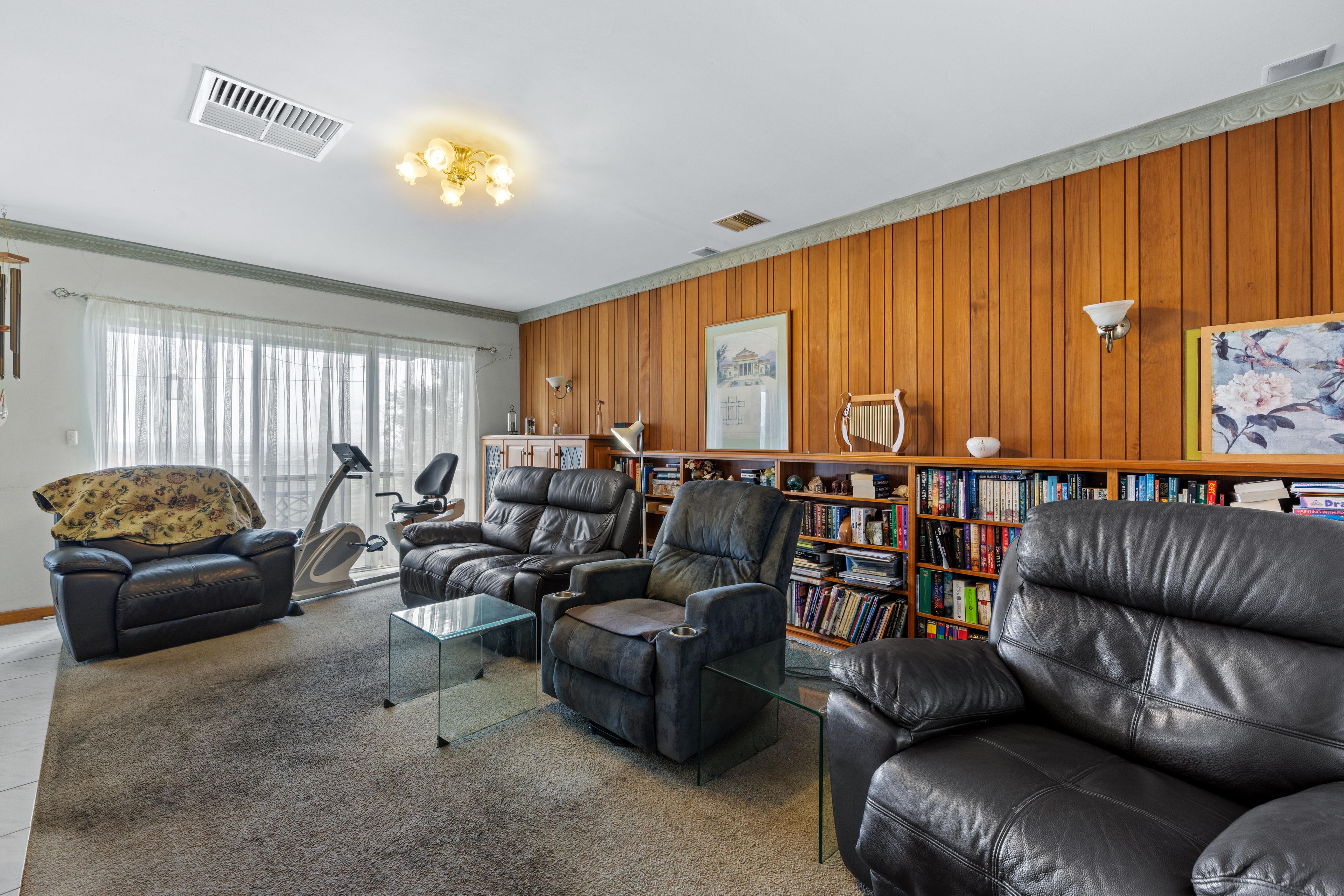 34 Grand View Drive — photo 4 of 26