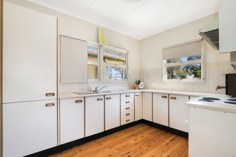 32 John Bright Street, Moorooka, QLD 4105