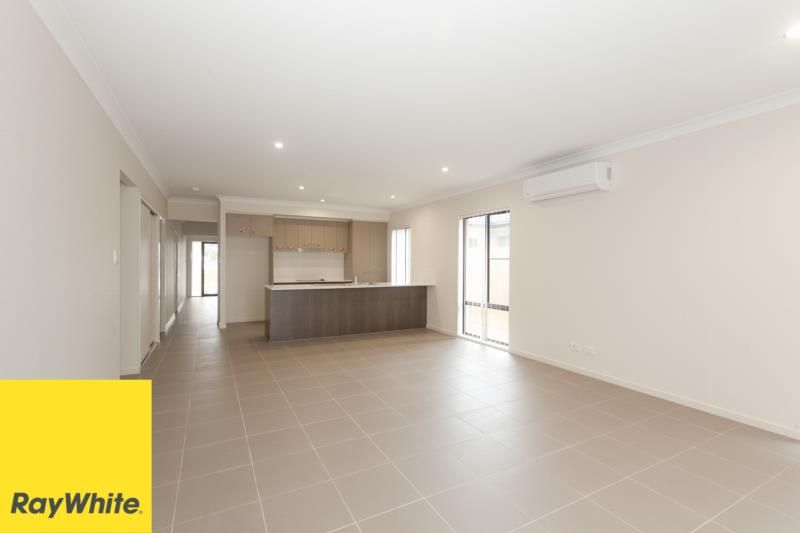 27 Lamont Street, Coomera, QLD 4209