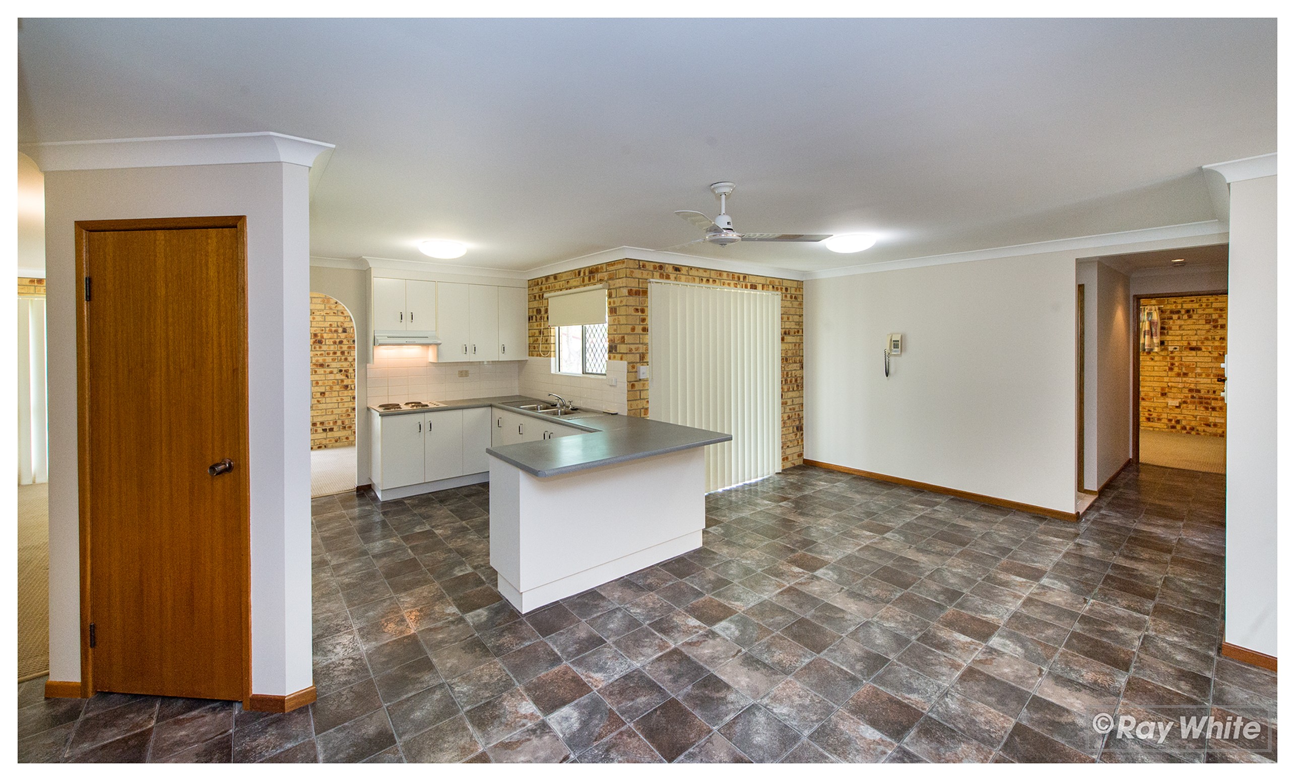 55 Kingfisher Parade, Norman Gardens, QLD 4701