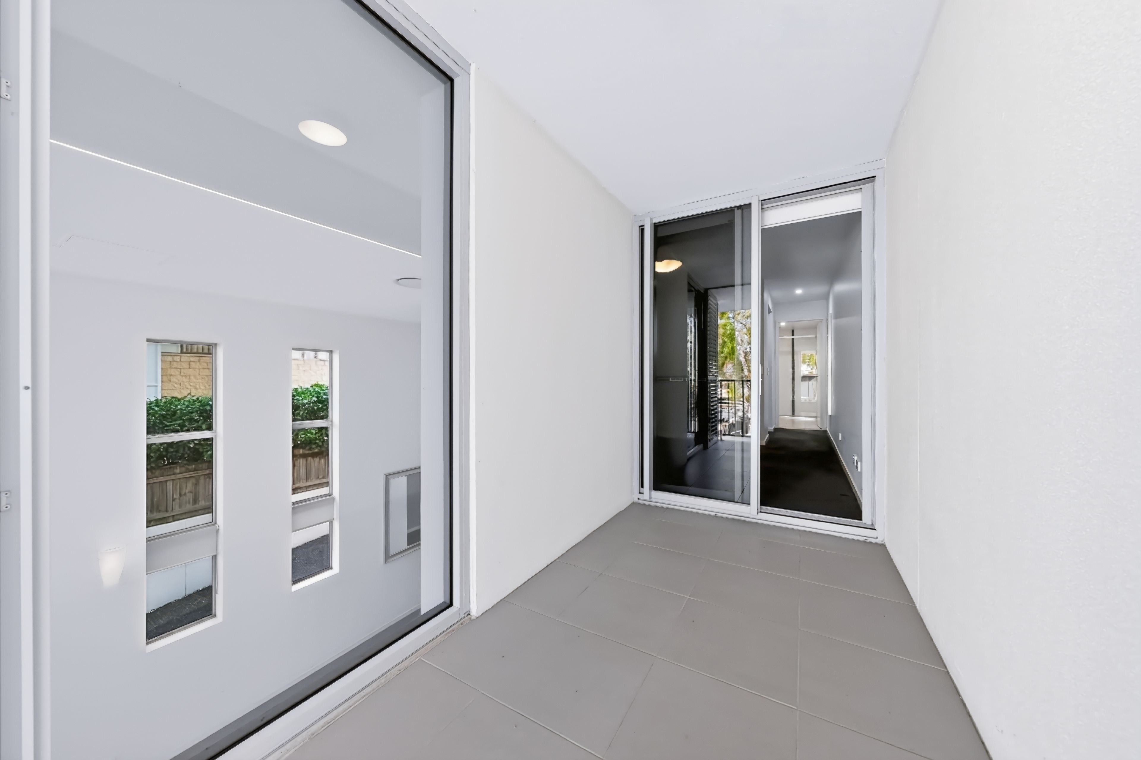 4/15 Walsh Street — photo 19 of 29