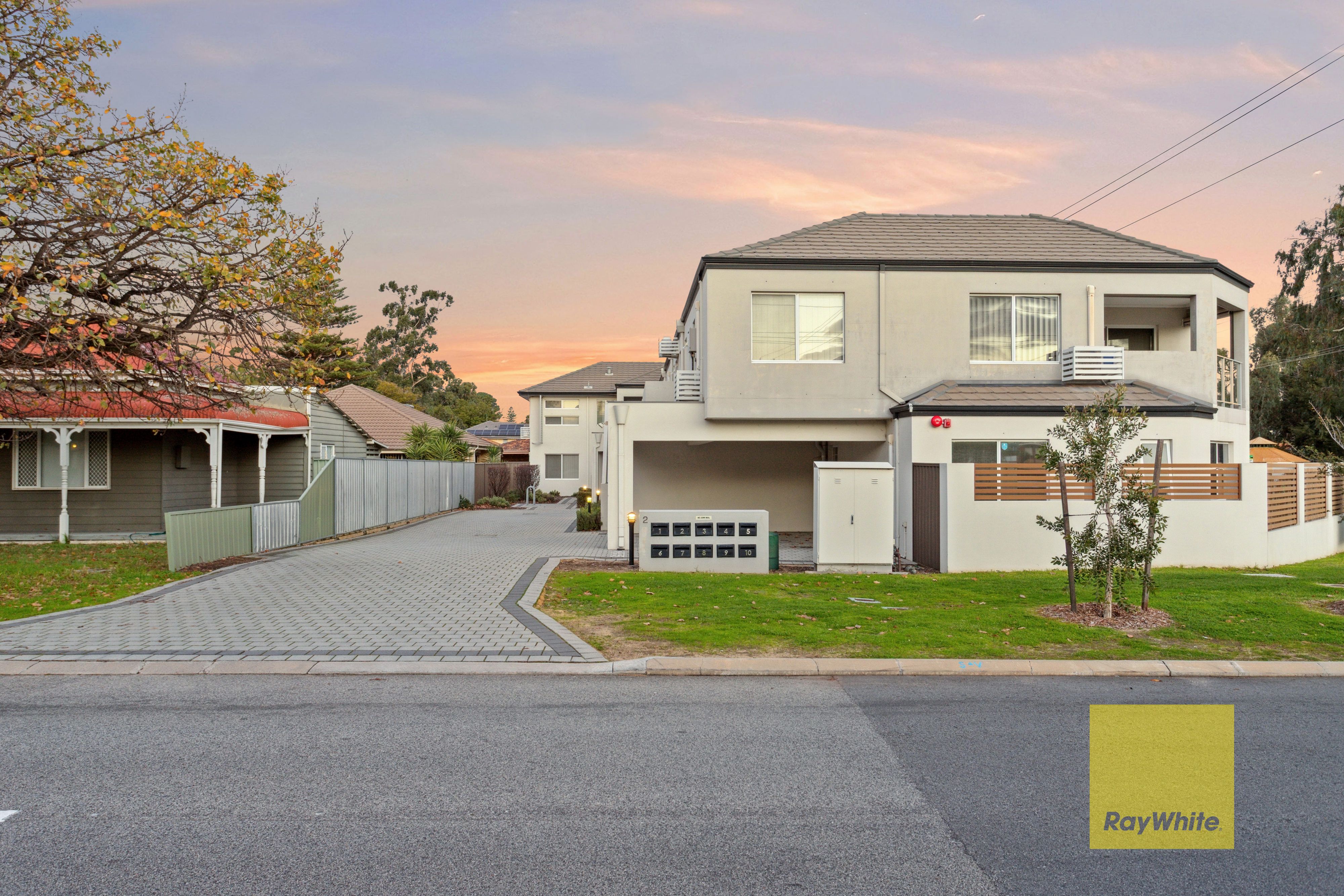 2 Wallace Street, Belmont WA 6104