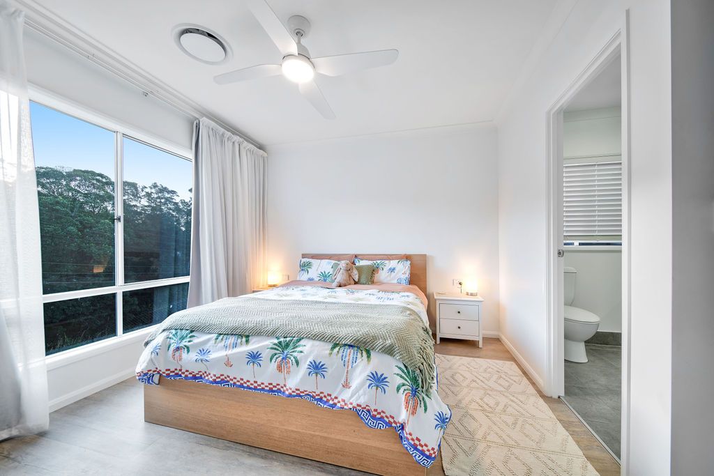 4 Mallee Place — photo 8 of 14