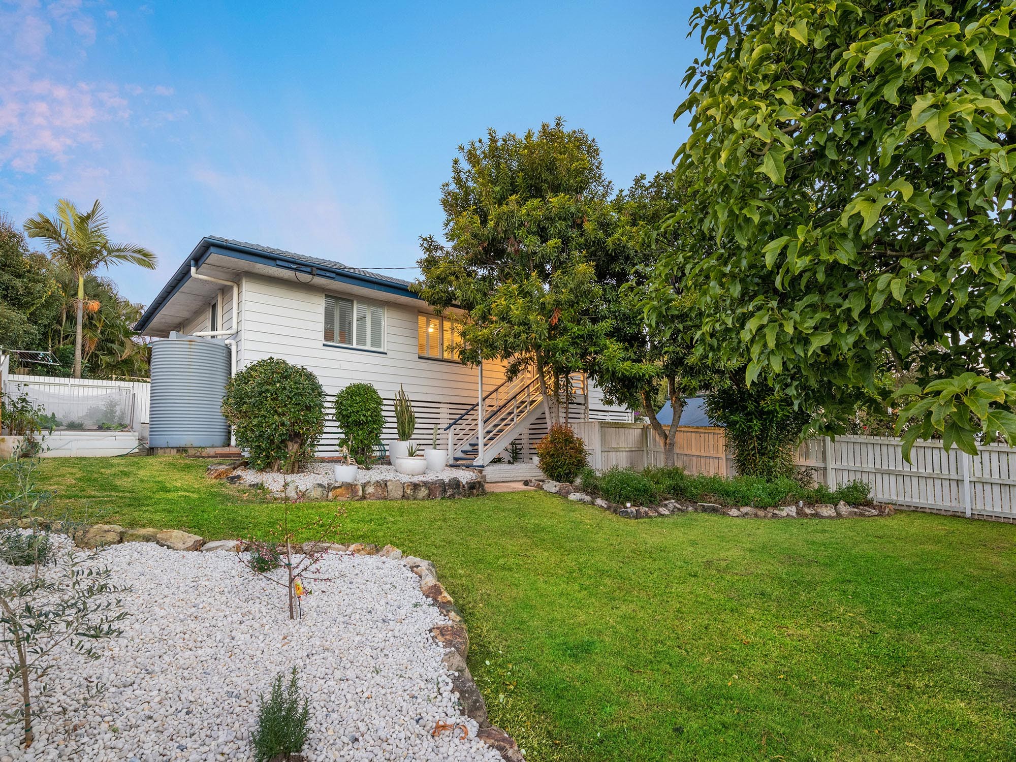 10 Patella Street, Mansfield, QLD 4122