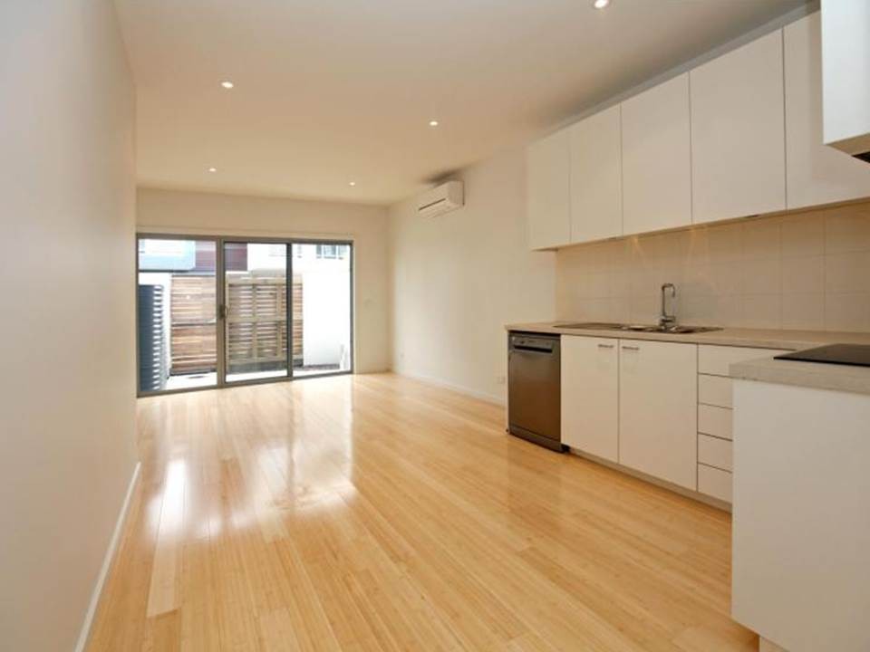 8 Waxflower Crescent, Bundoora, VIC 3083