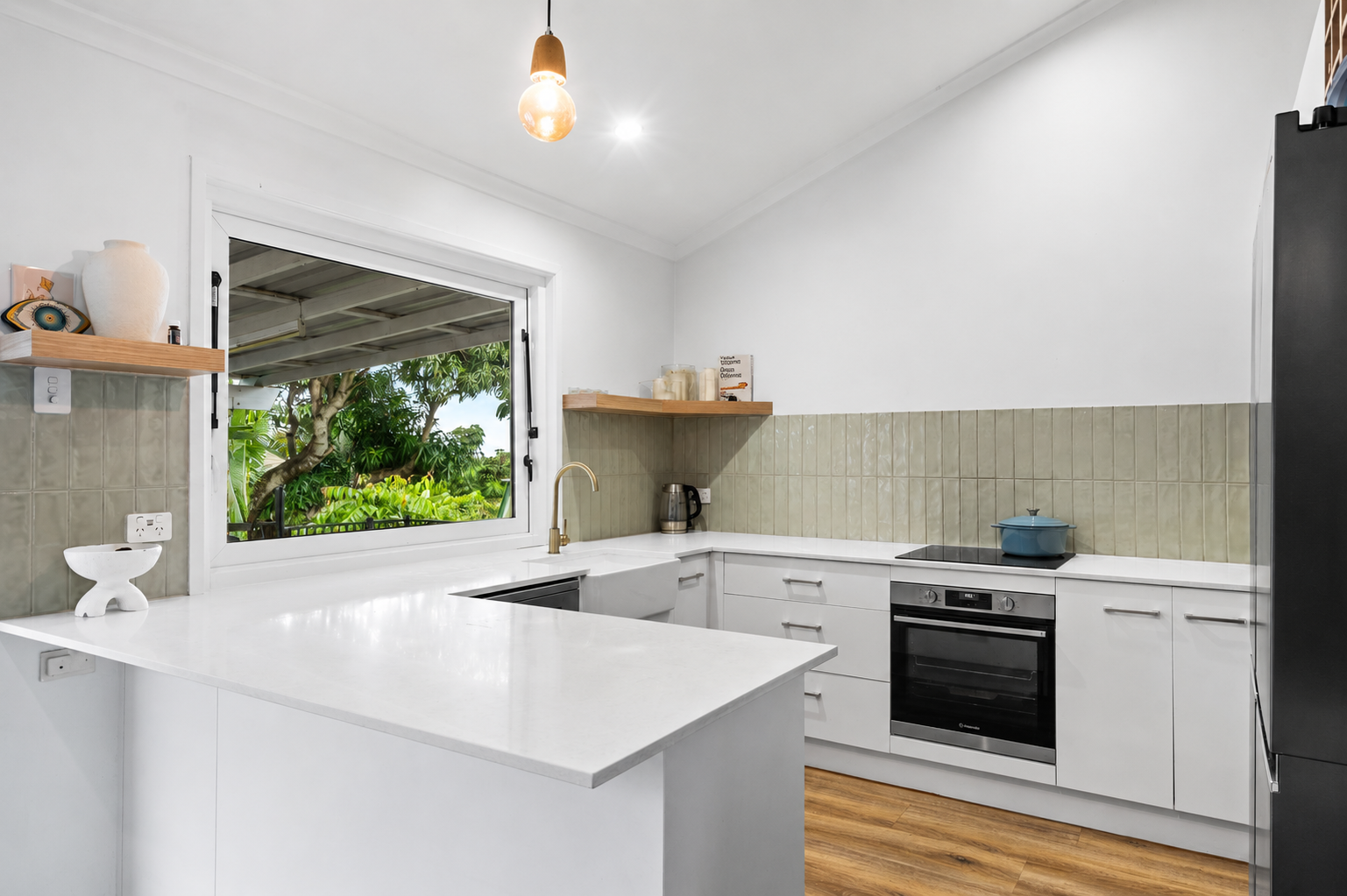 12 Nabarlek Drive, Worongary, QLD 4213