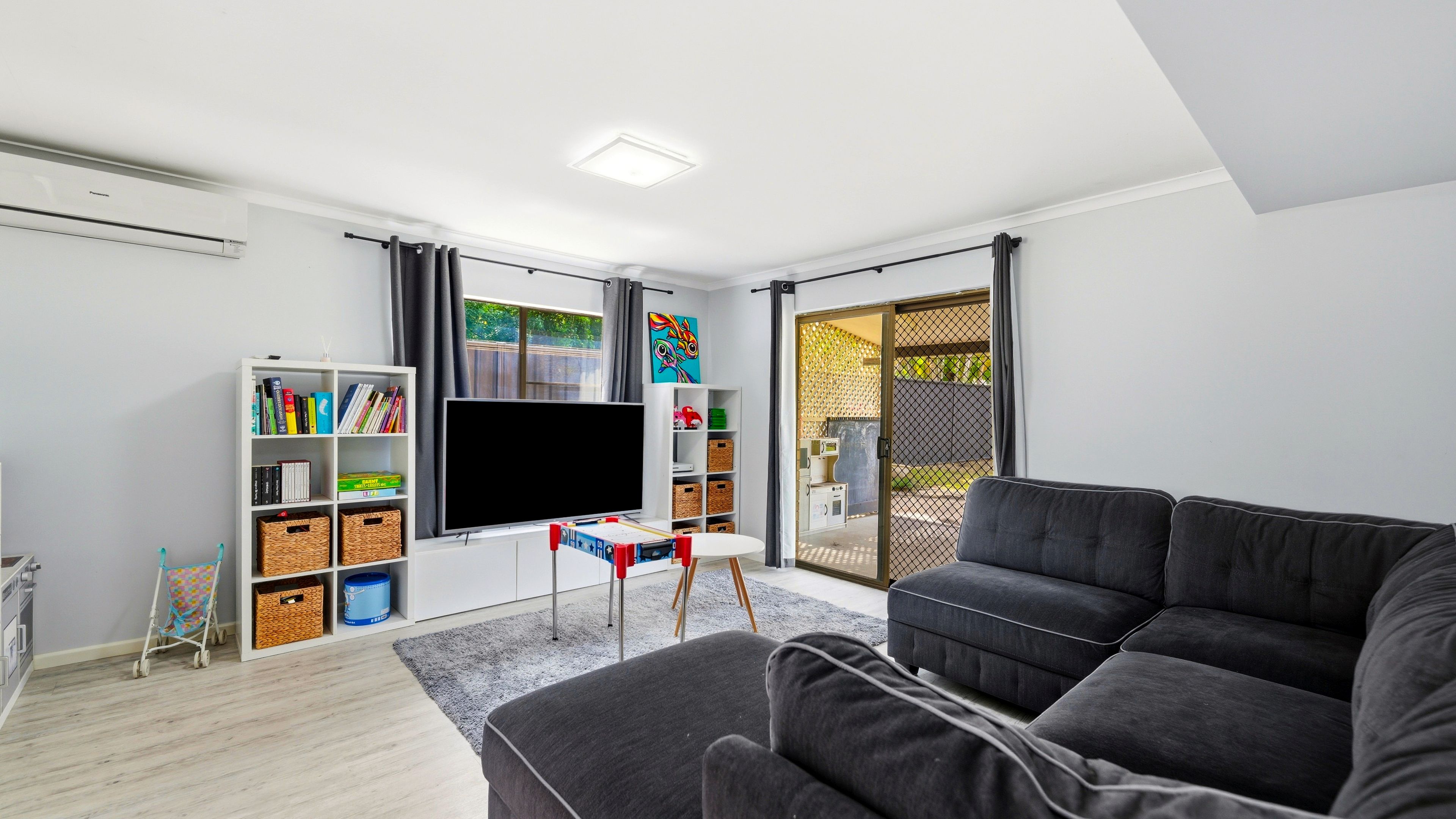 14 Gosford Close — photo 17 of 27