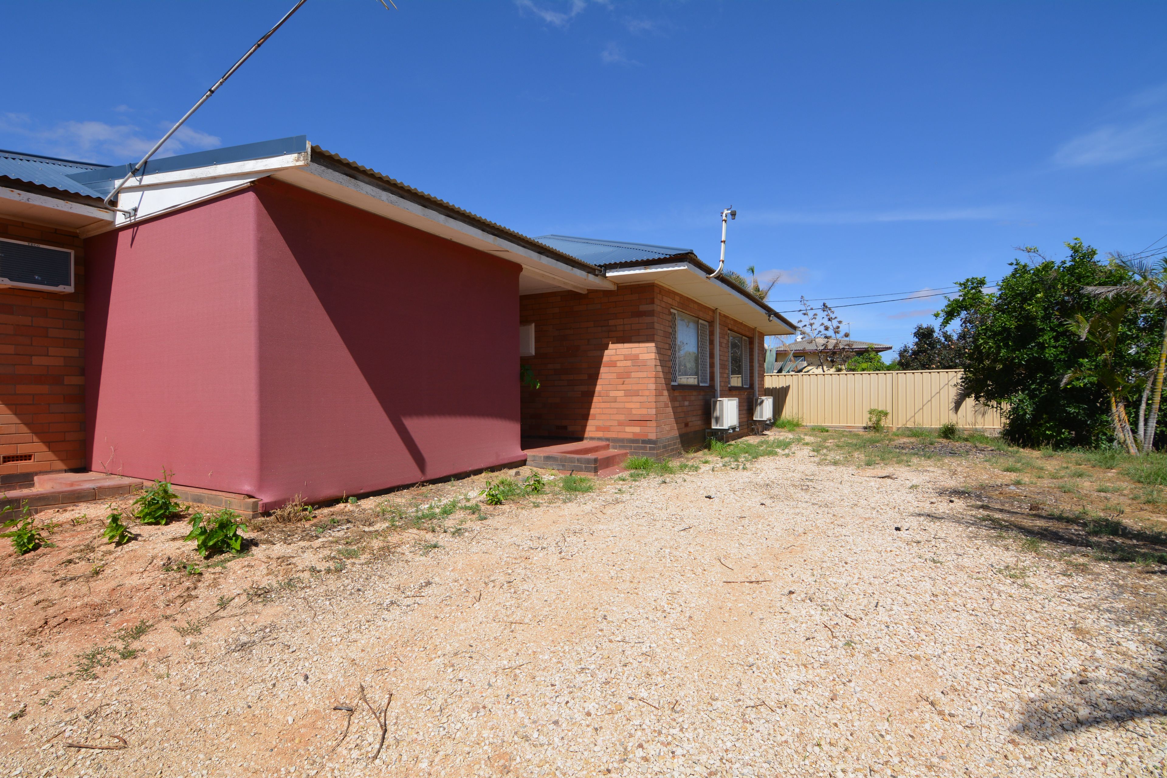 27 Hubble Street, Carnarvon, WA 6701