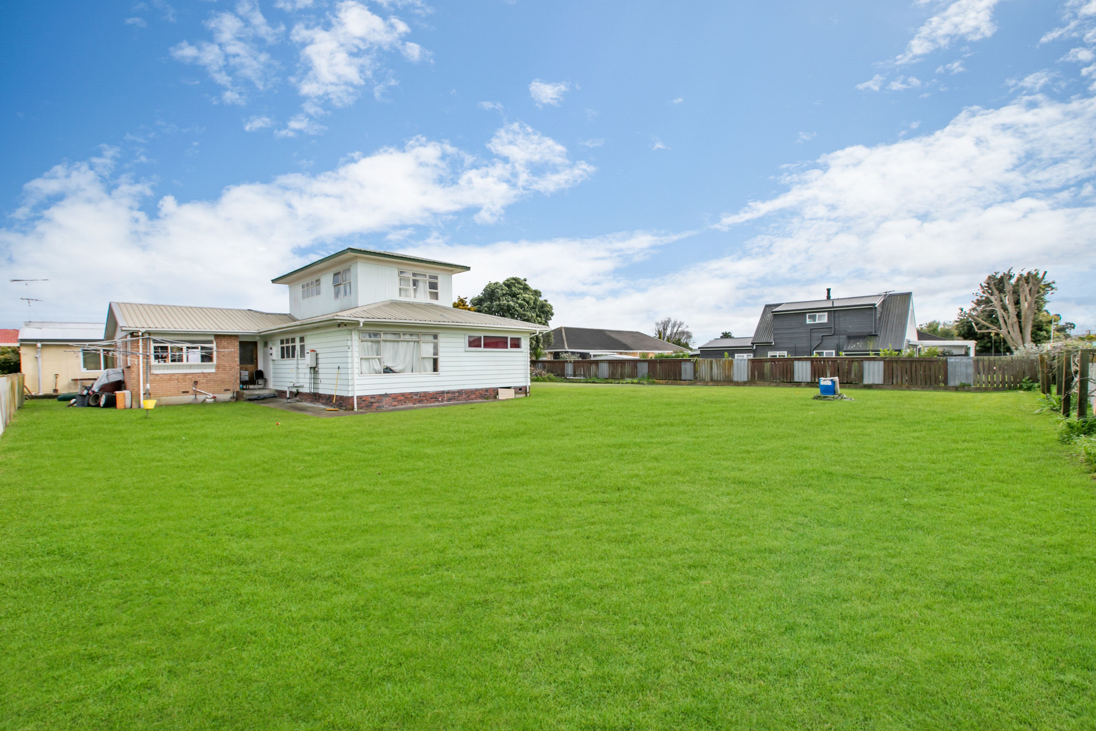 63 Cambridge Terrace, Papatoetoe, Manukau City