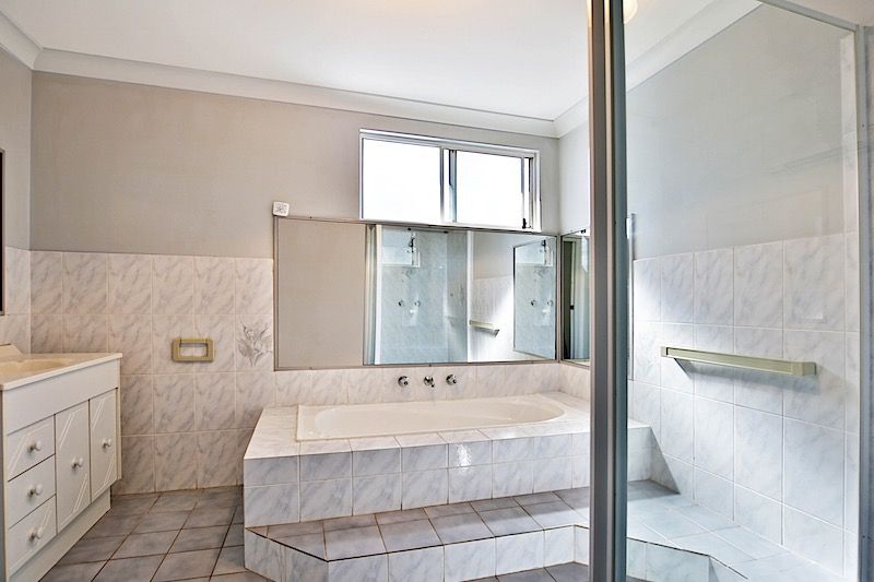 20 Maybush Way, West Nowra, NSW 2541