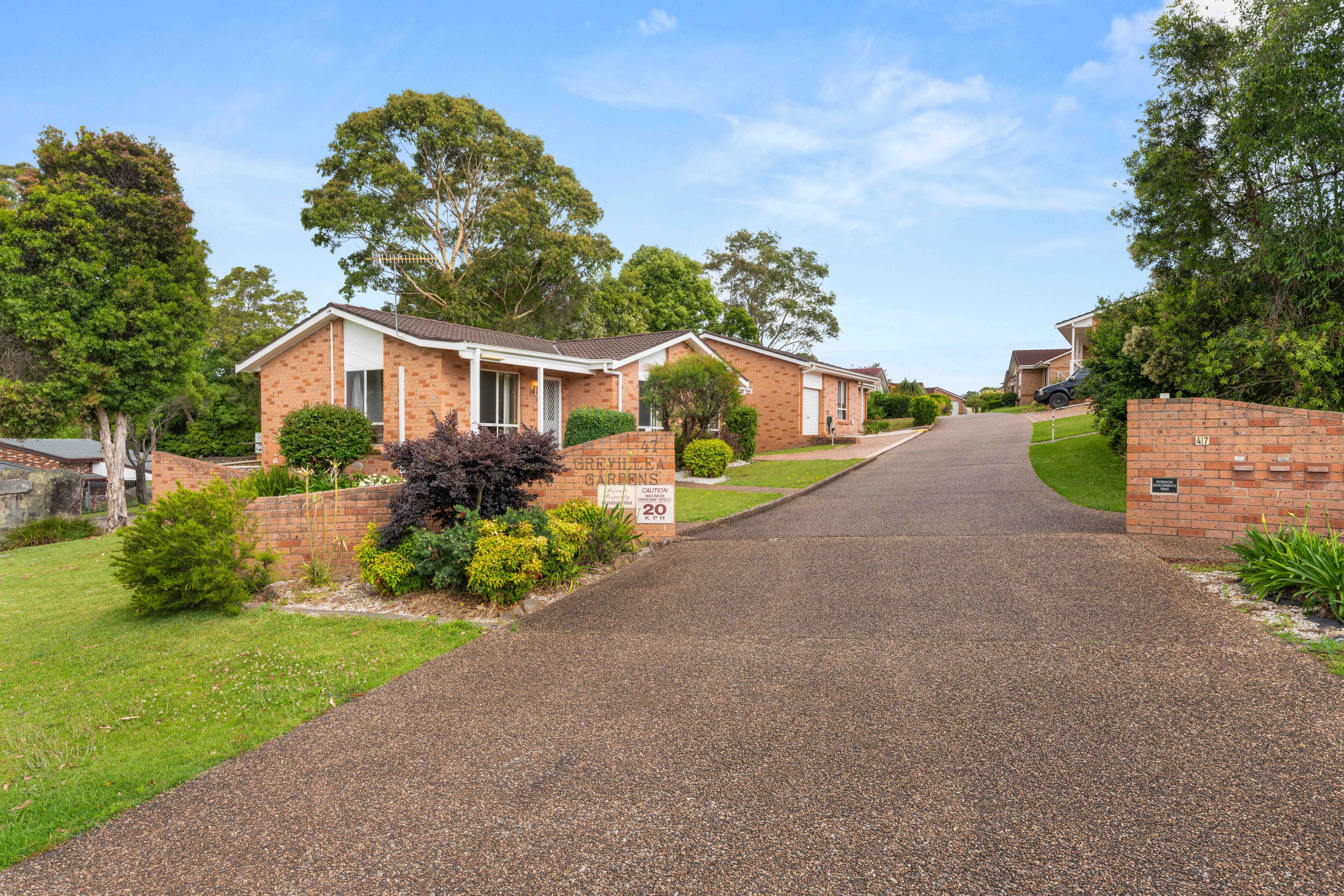2/47 Brinawarr Street, Bomaderry, NSW 2541