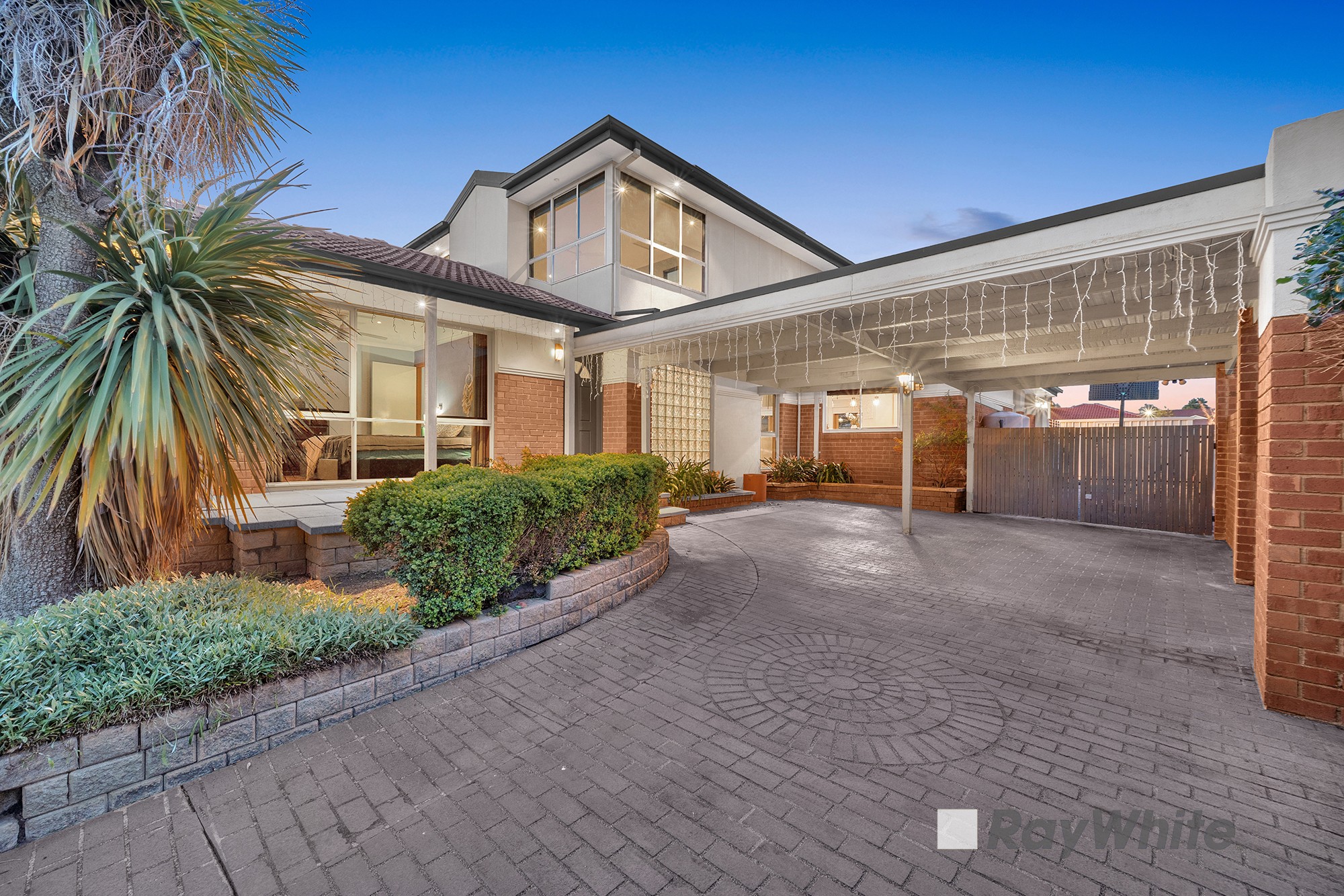 18 Marjoram Close, Hallam, VIC 3803