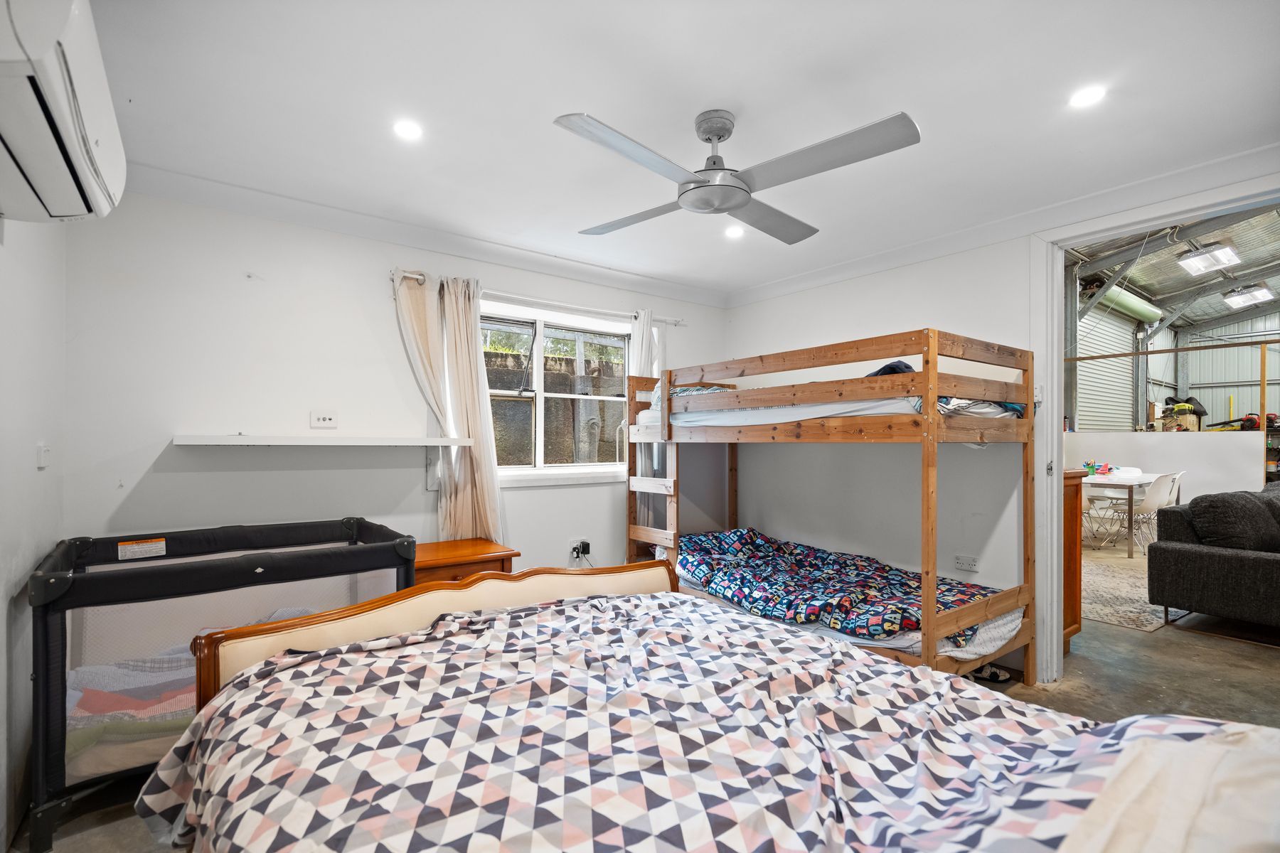 89 Elmo Street — photo 12 of 20