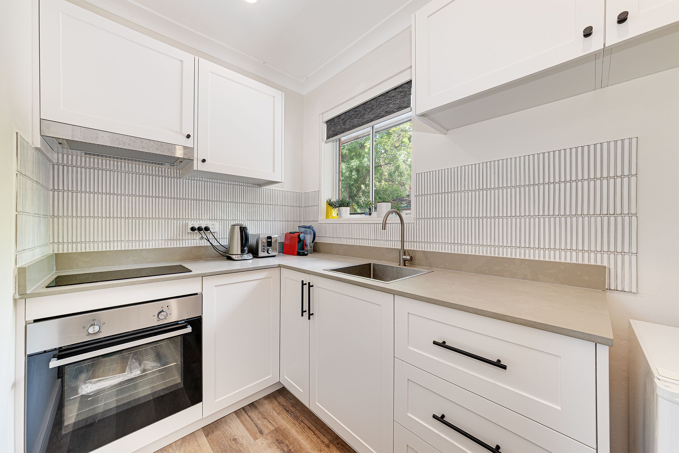 6/33 James Street — photo 3 of 6