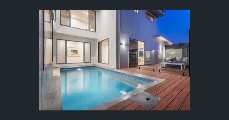 32 King Arthur Terrace, Tennyson, QLD 4105