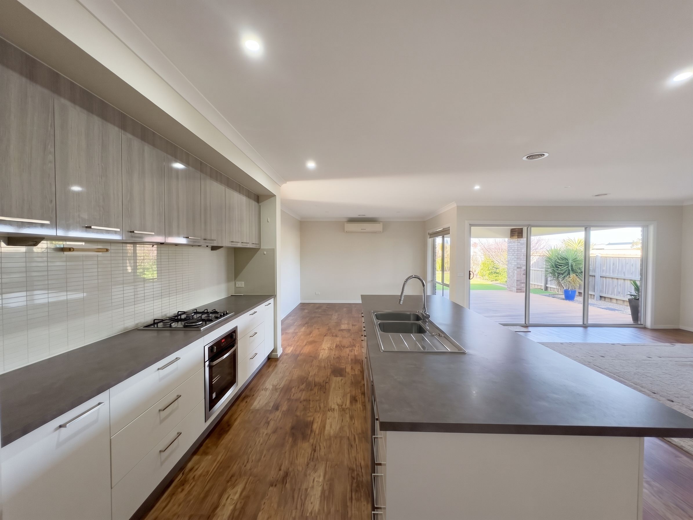 20 Wangoom Road — photo 3 of 11