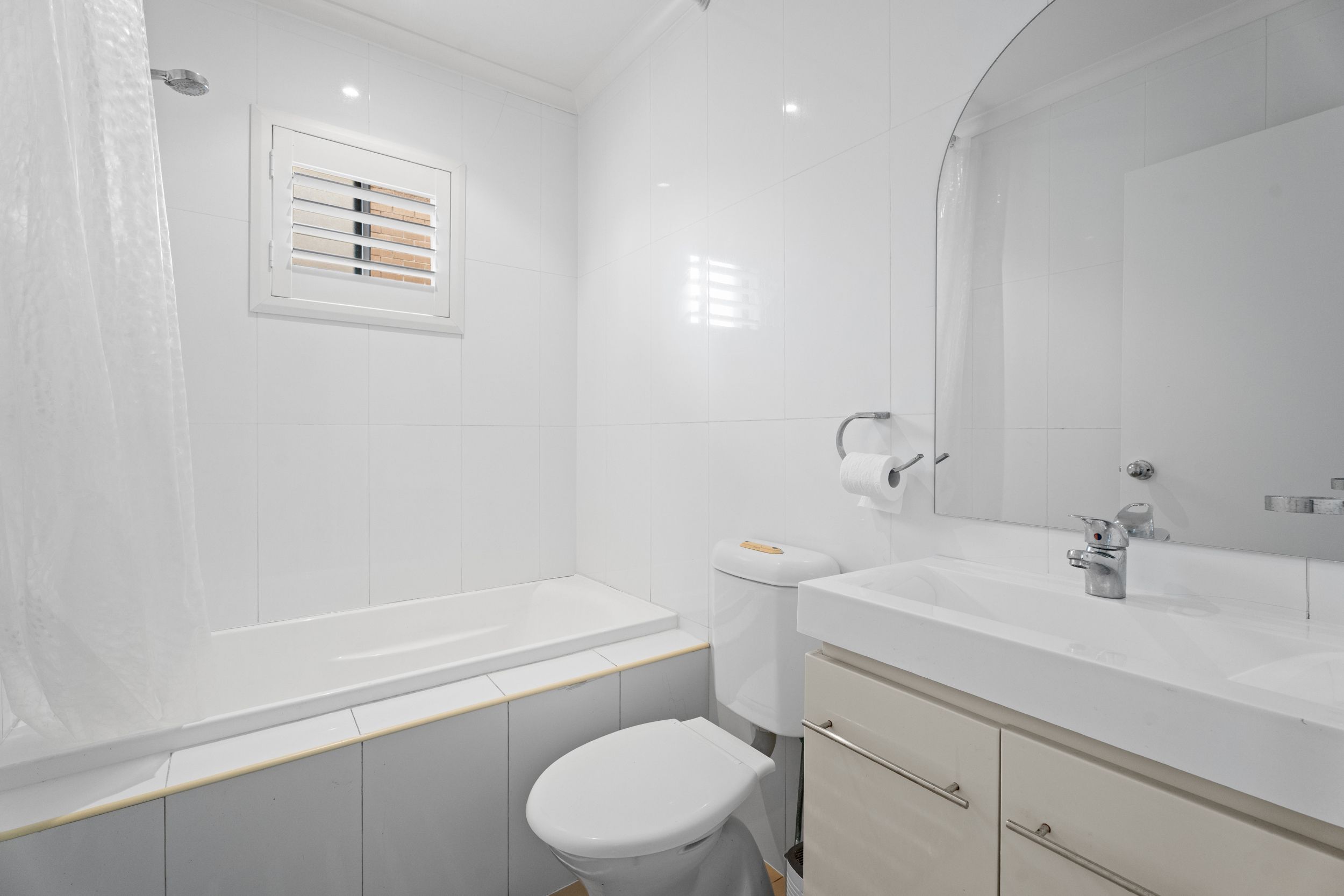 9/1-5 Regentville Road — photo 9 of 18